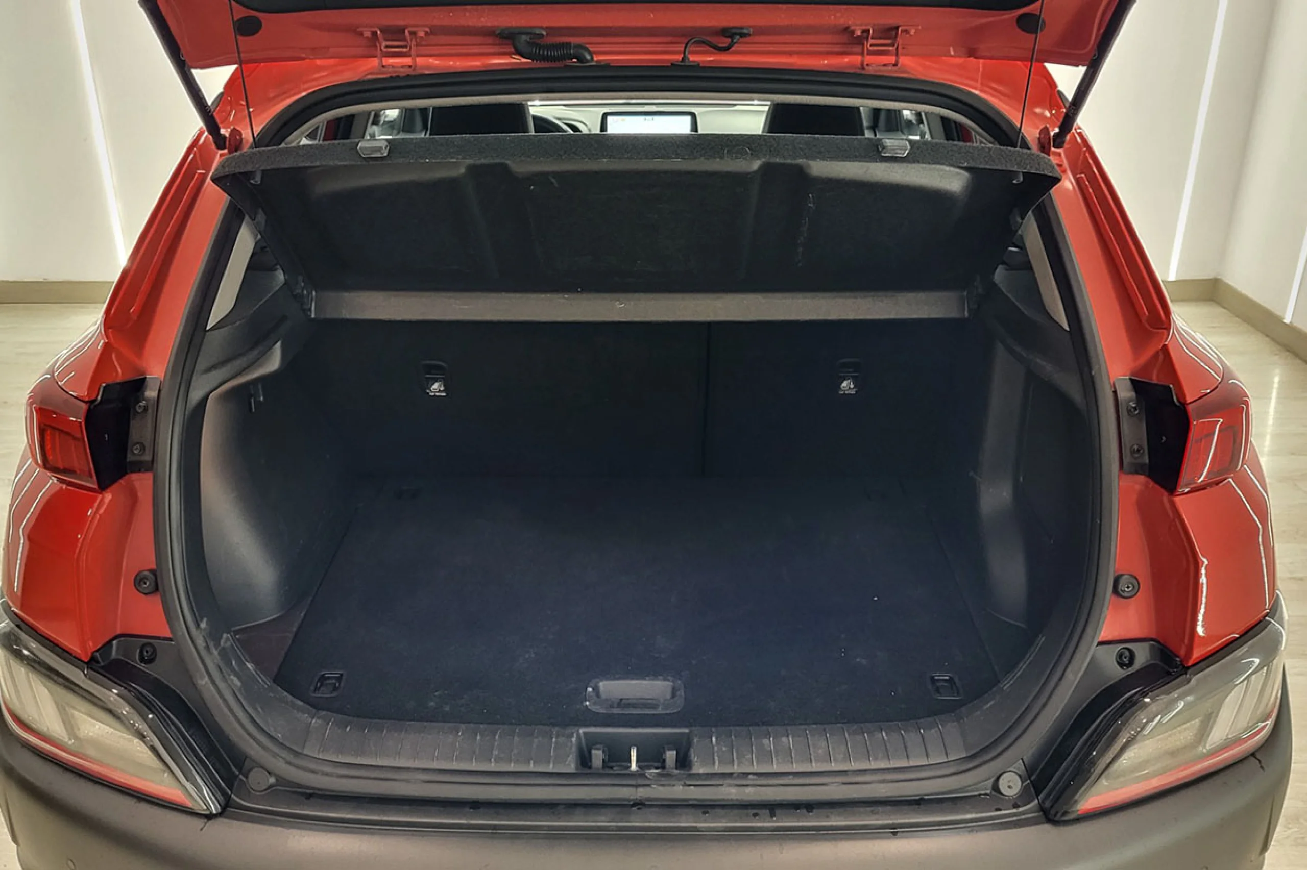 Hyundai Kona 1.0 TGDI Tecno 30 Years 4X2 - Foto 13