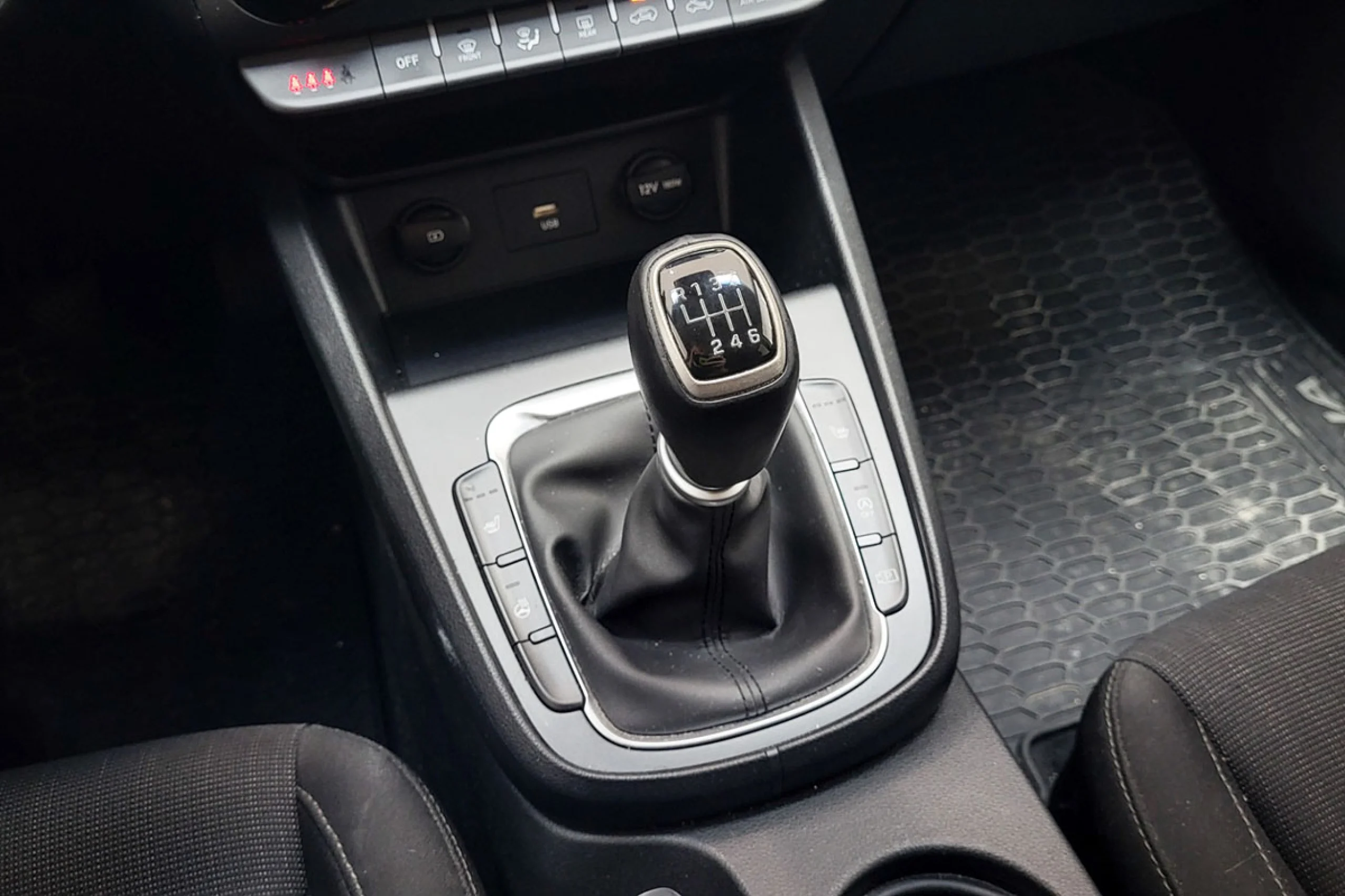 Hyundai Kona 1.0 TGDI Tecno 30 Years 4X2 - Foto 20