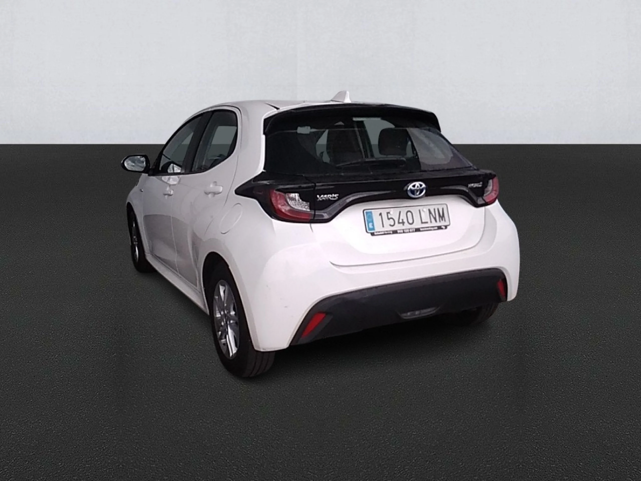 Toyota Yaris 1.5 120H Business Plus - Foto 6