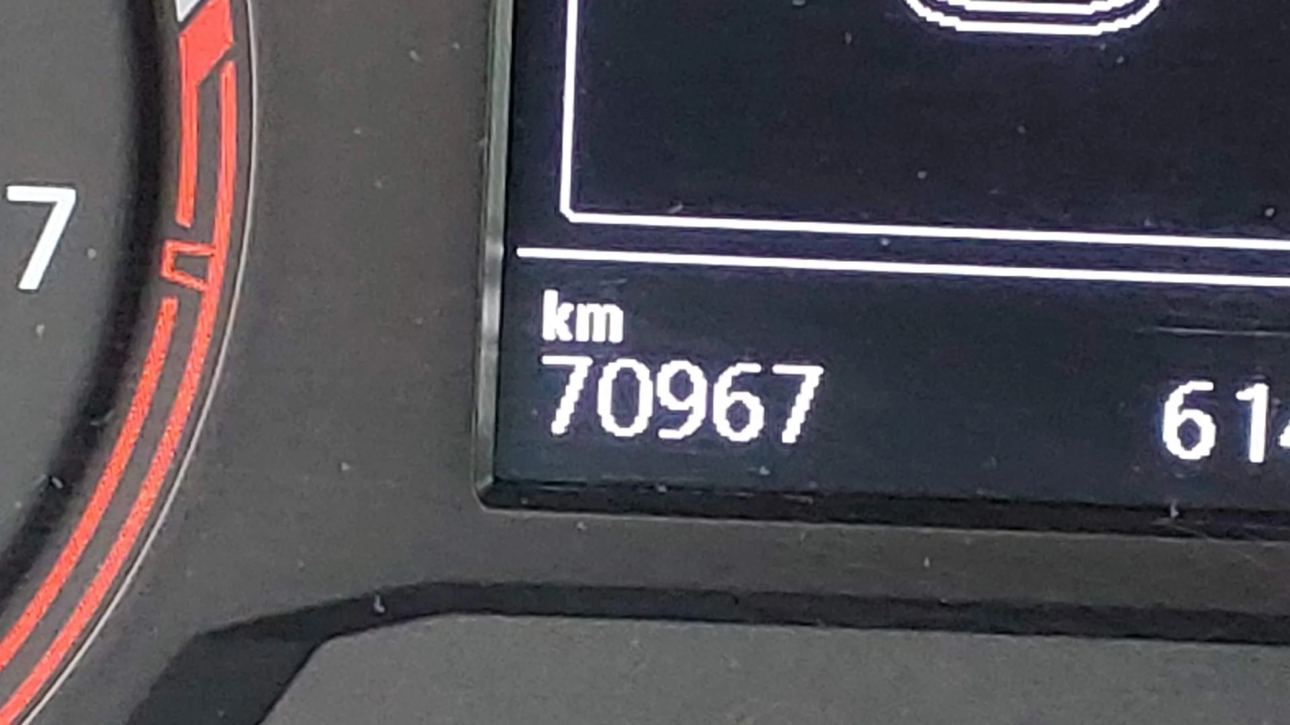 Volkswagen T-Roc Advance R-Line 1.0 TSI 81kW (110CV) - Foto 6