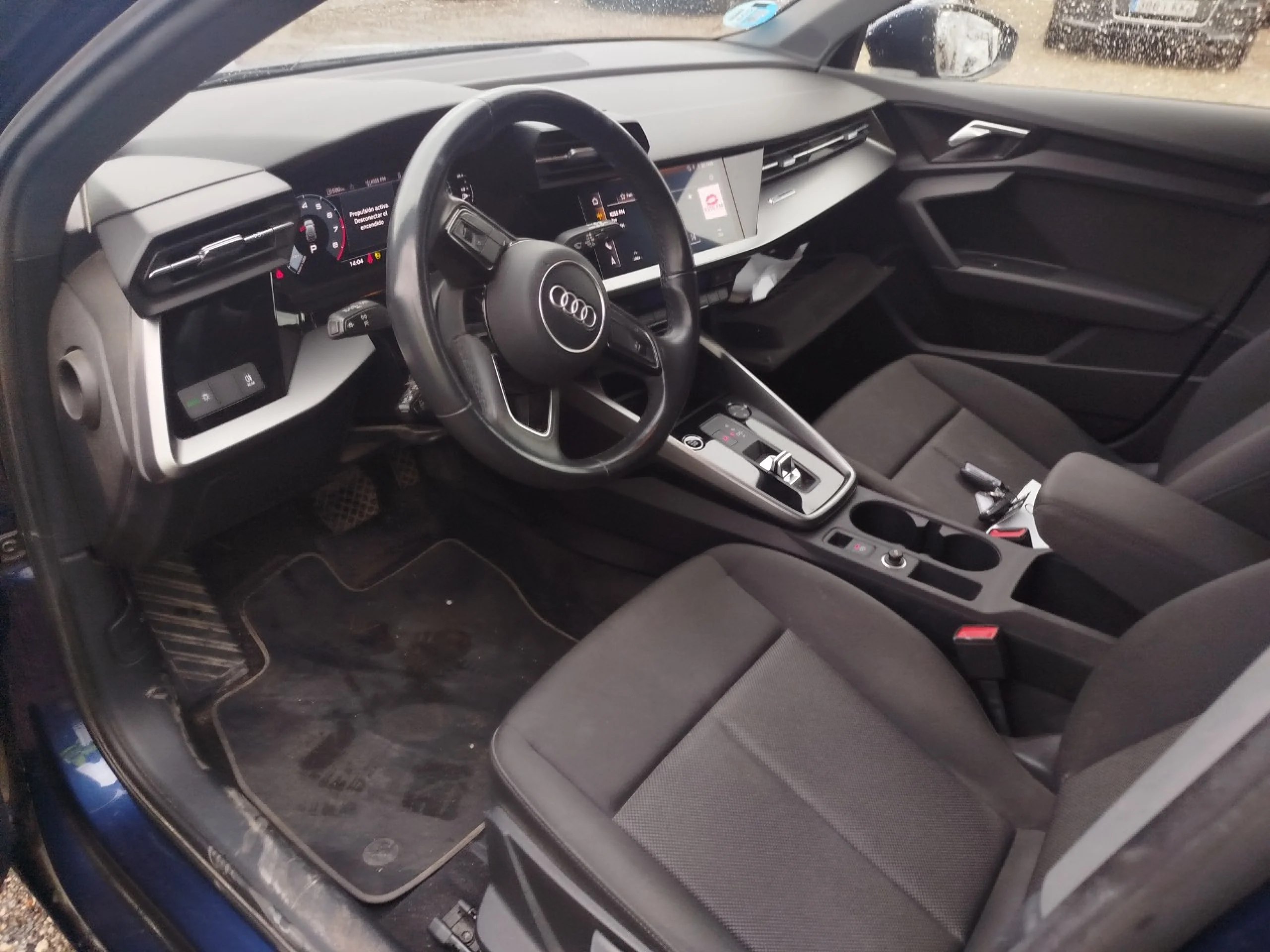 Audi A3 Sportback 30 TFSI 81kW (110CV) S tronic - Foto 7