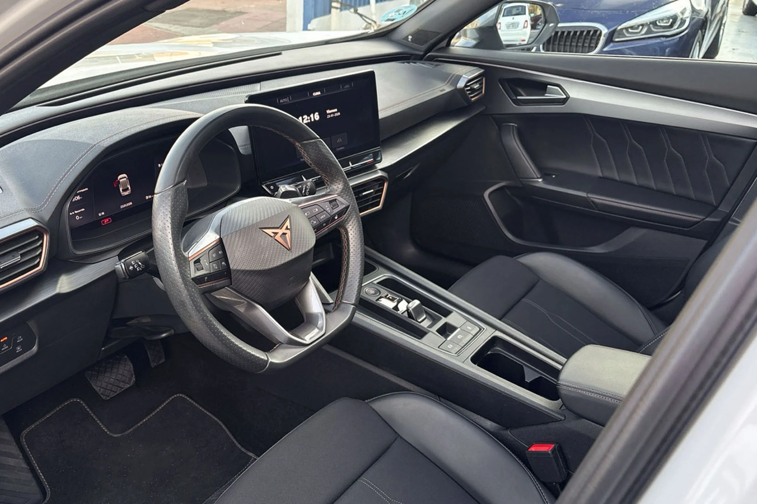 CUPRA Formentor 1.5 TSI 110kW 150 CV DSG - Foto 6