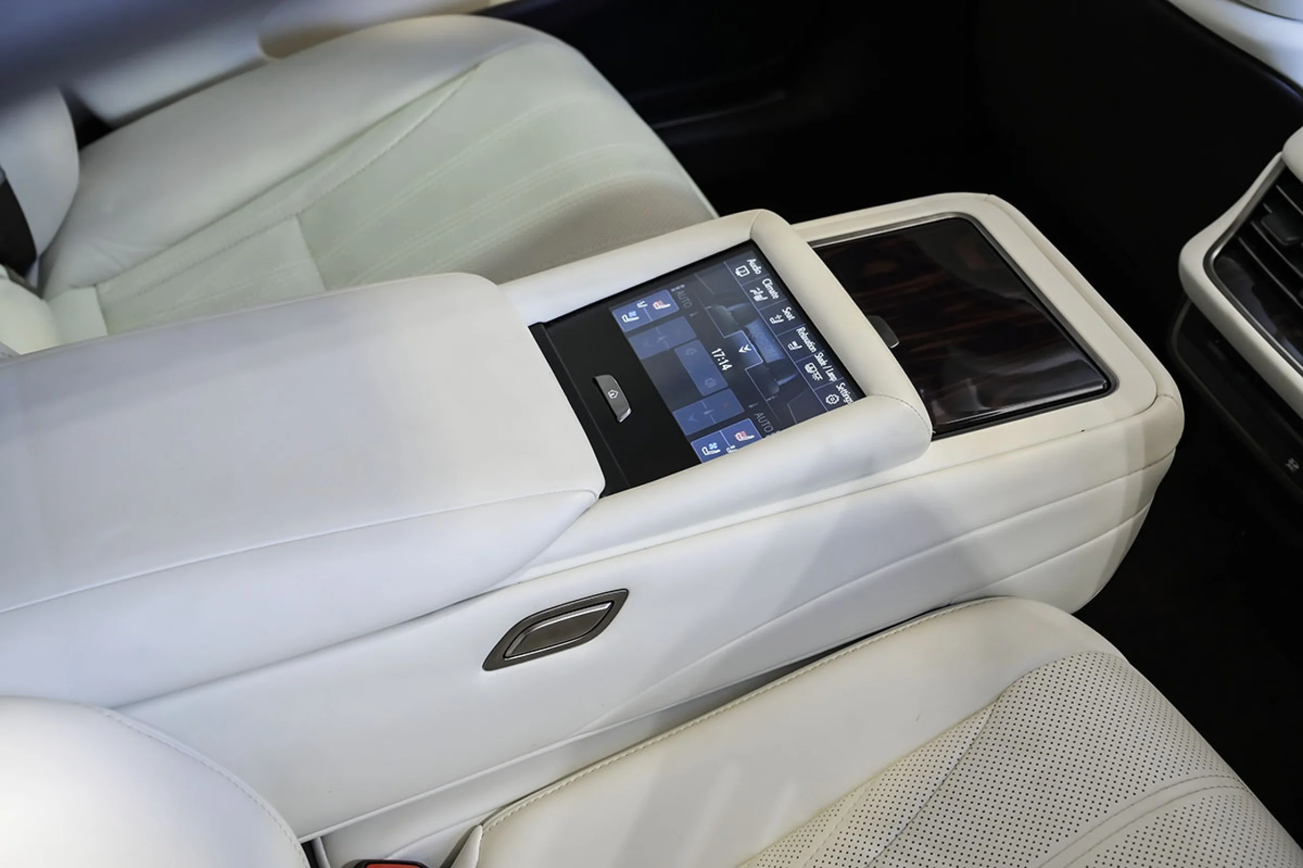 Lexus LS 500h Luxury Art Wood LWhite - Foto 68