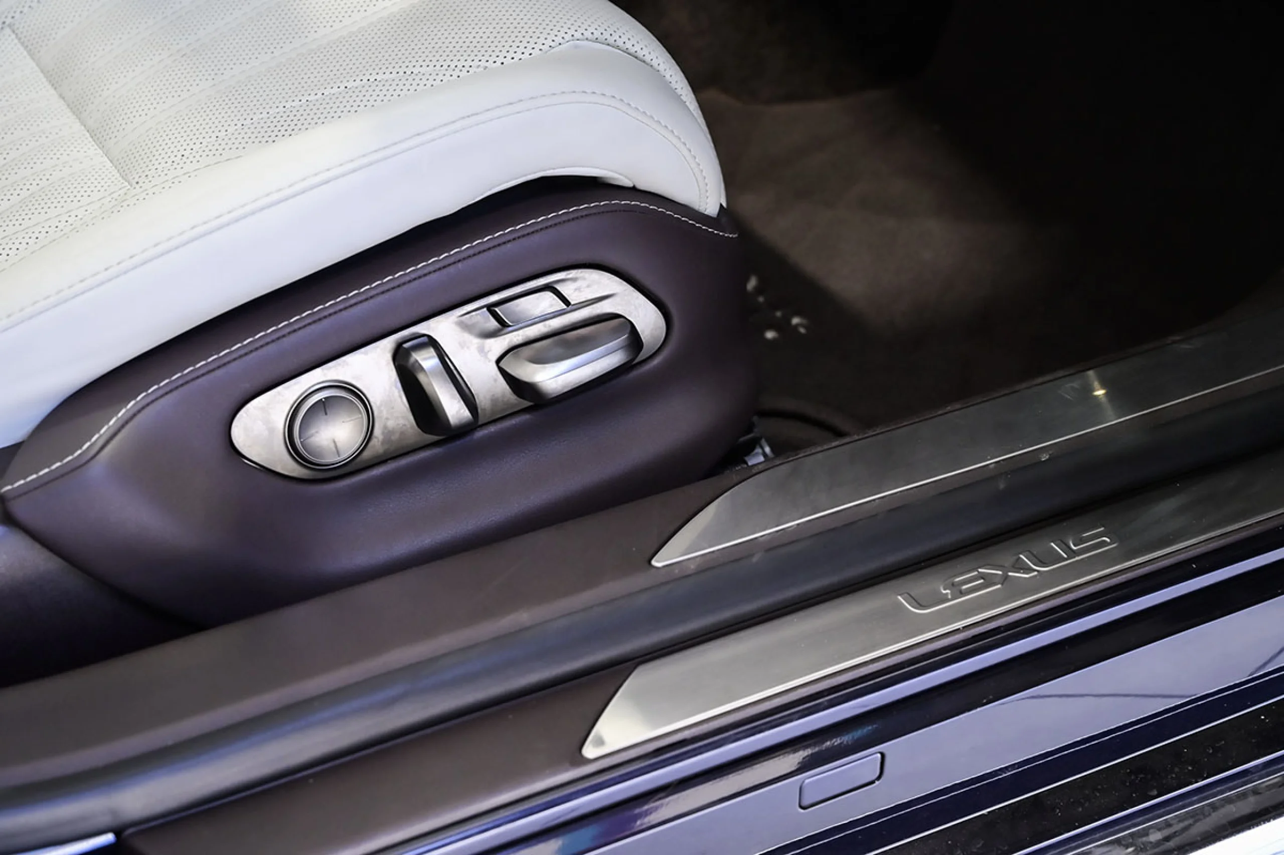 Lexus LS 500h Luxury Art Wood LWhite - Foto 82