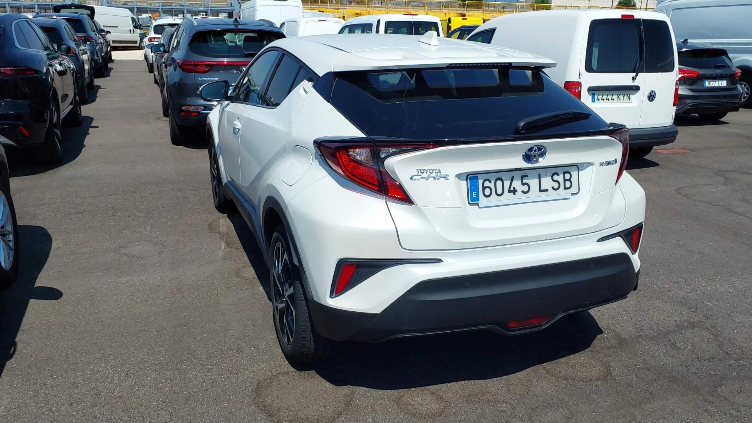 Toyota C-HR 1.8 125H Advance - Foto 2