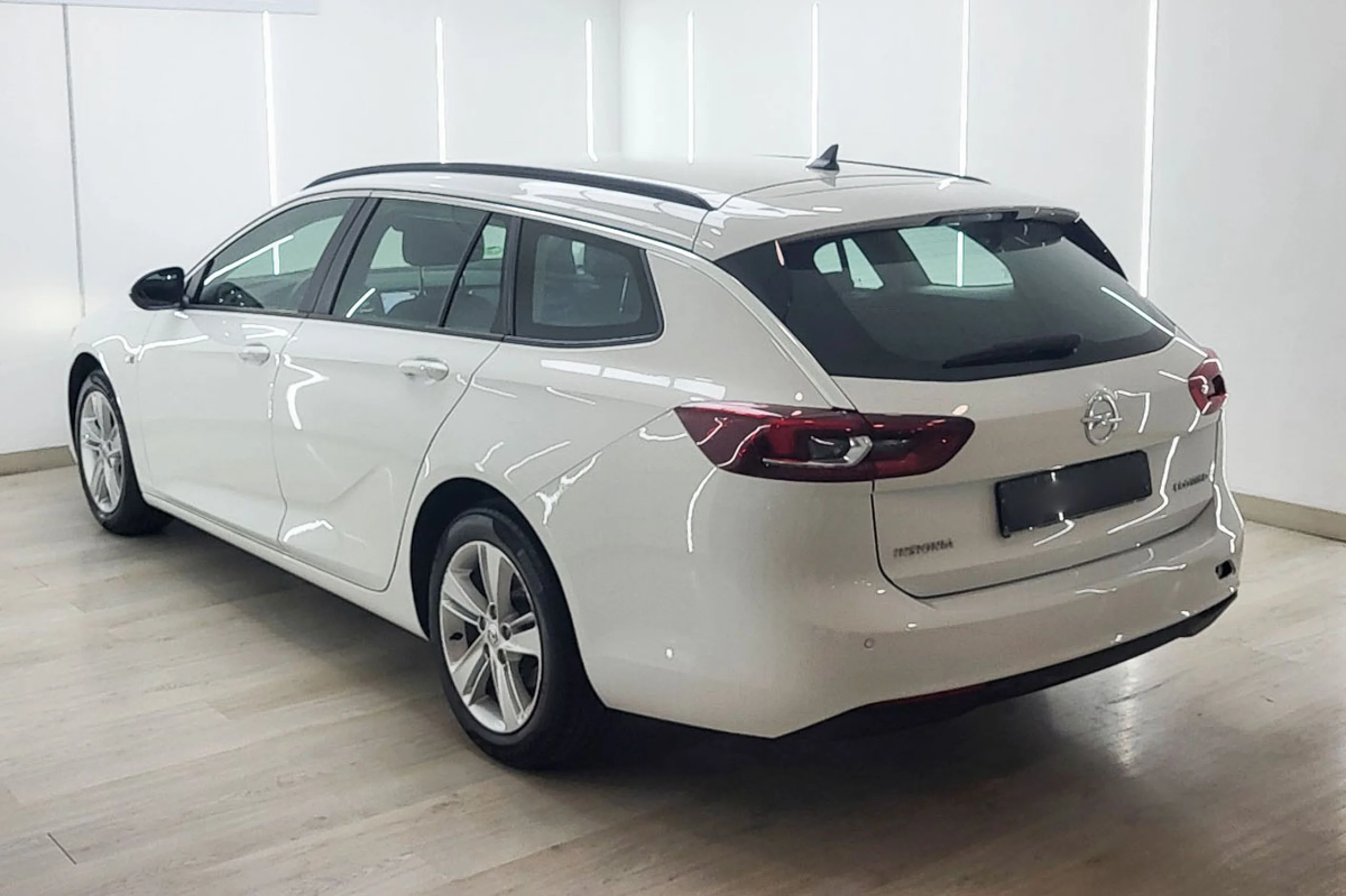 Opel Insignia ST 1.6 CDTi 81kW ecoTEC D Selective - Foto 4