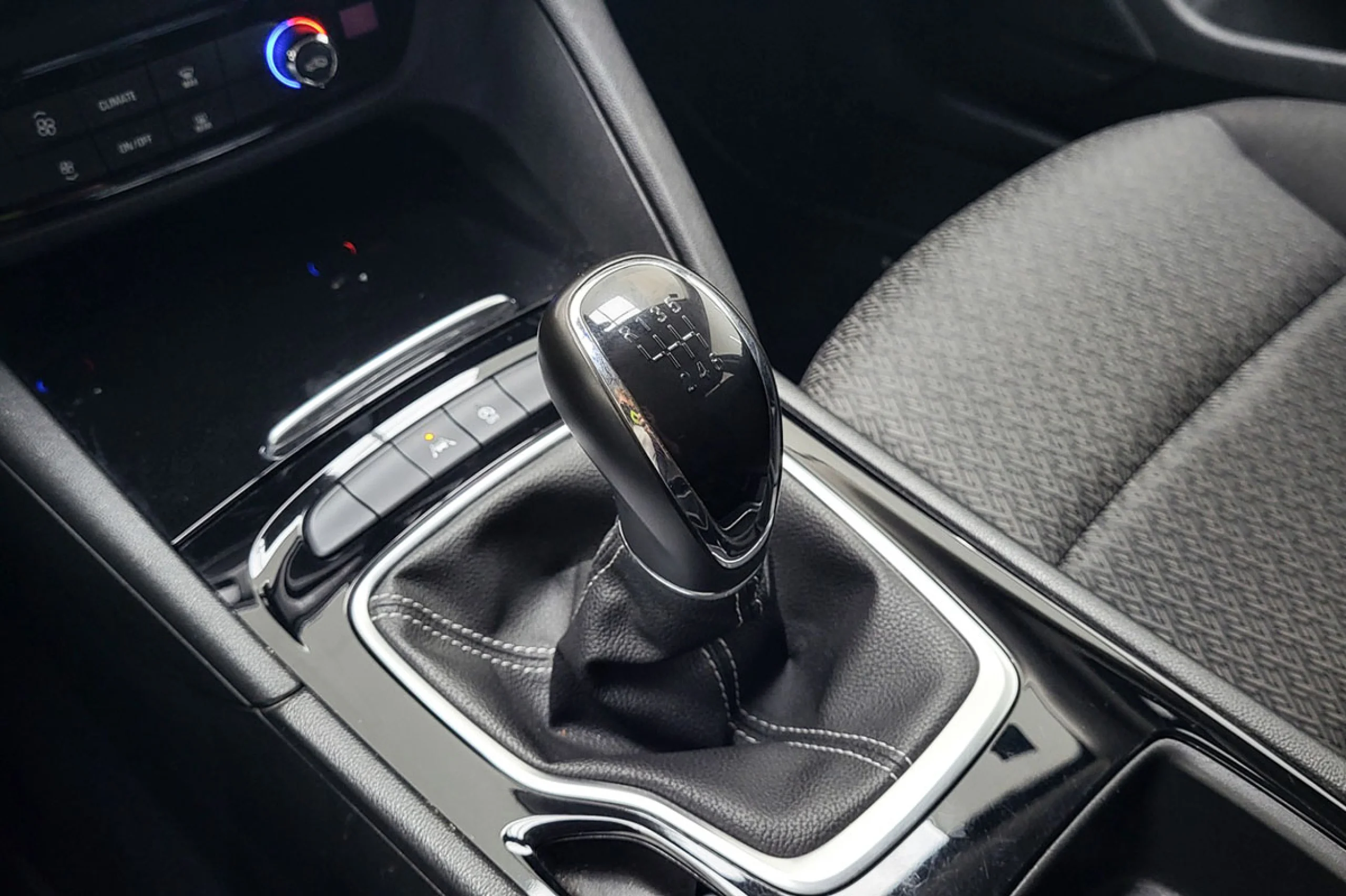 Opel Insignia ST 1.6 CDTi 81kW ecoTEC D Selective - Foto 17
