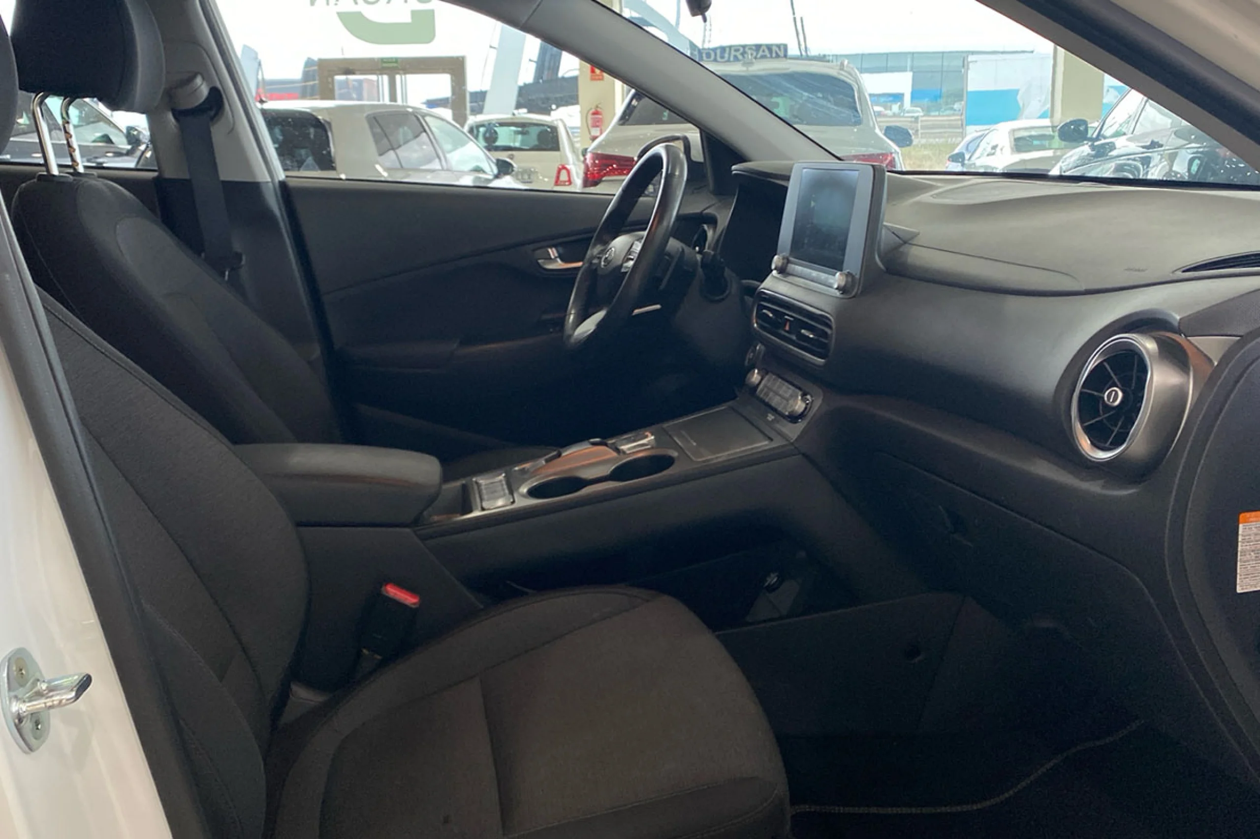 Hyundai Kona 150kW EV Tecno 484km - Foto 9