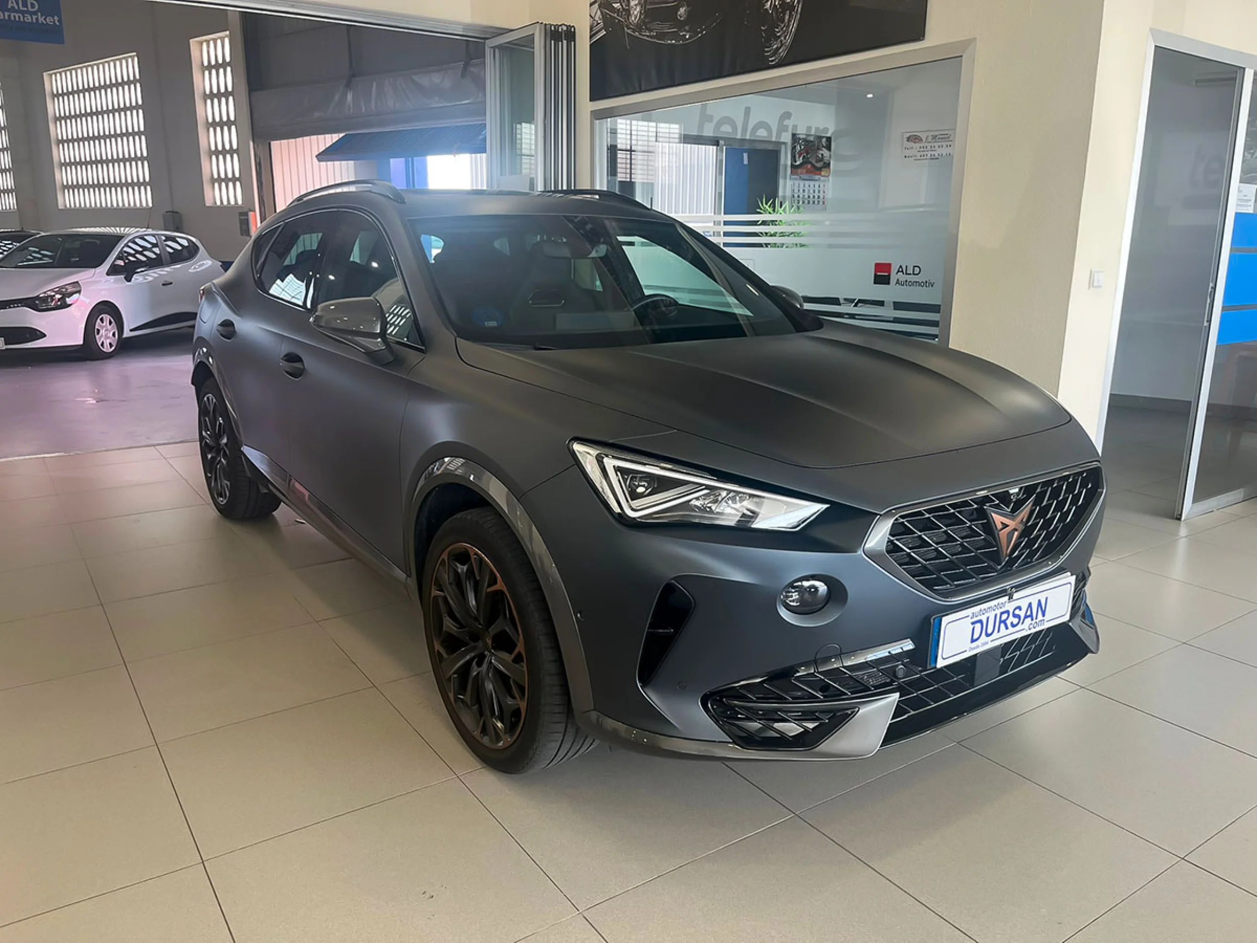 CUPRA Formentor 1.4 eHybrid 180kW 245 CV VZ DSG - Foto 3