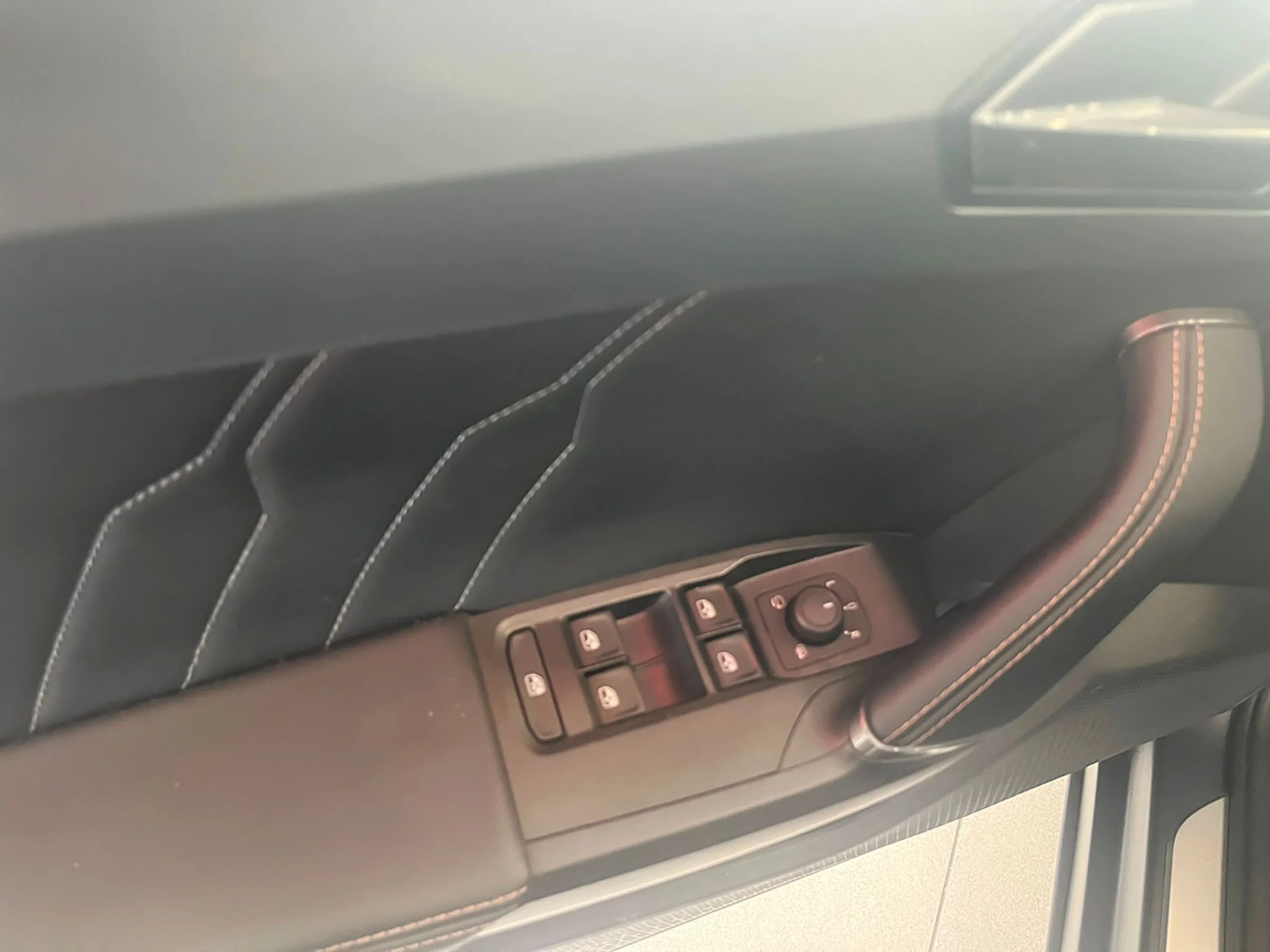 CUPRA Formentor 1.4 eHybrid 180kW 245 CV VZ DSG - Foto 18