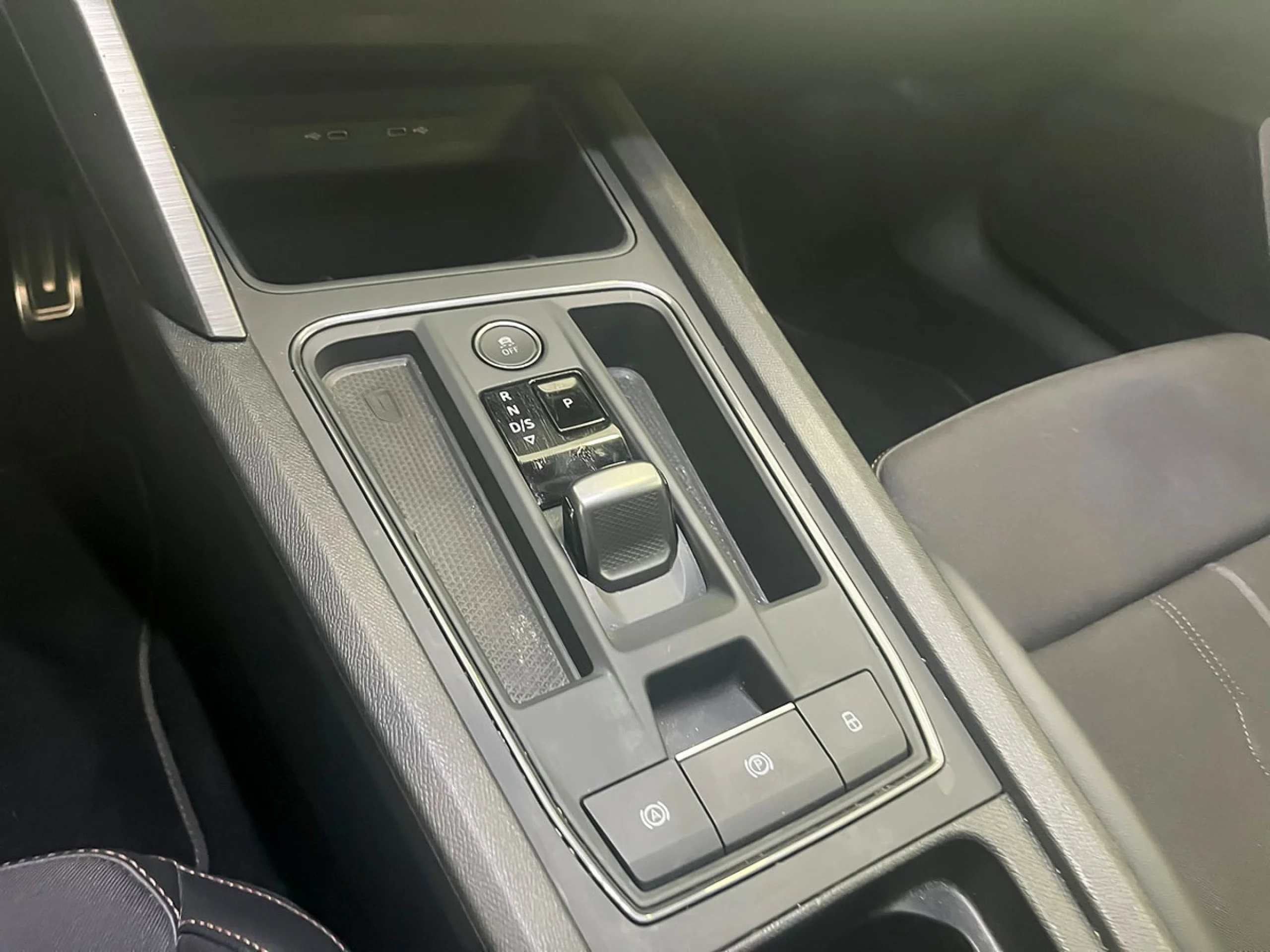 CUPRA Formentor 1.4 eHybrid 180kW 245 CV VZ DSG - Foto 25