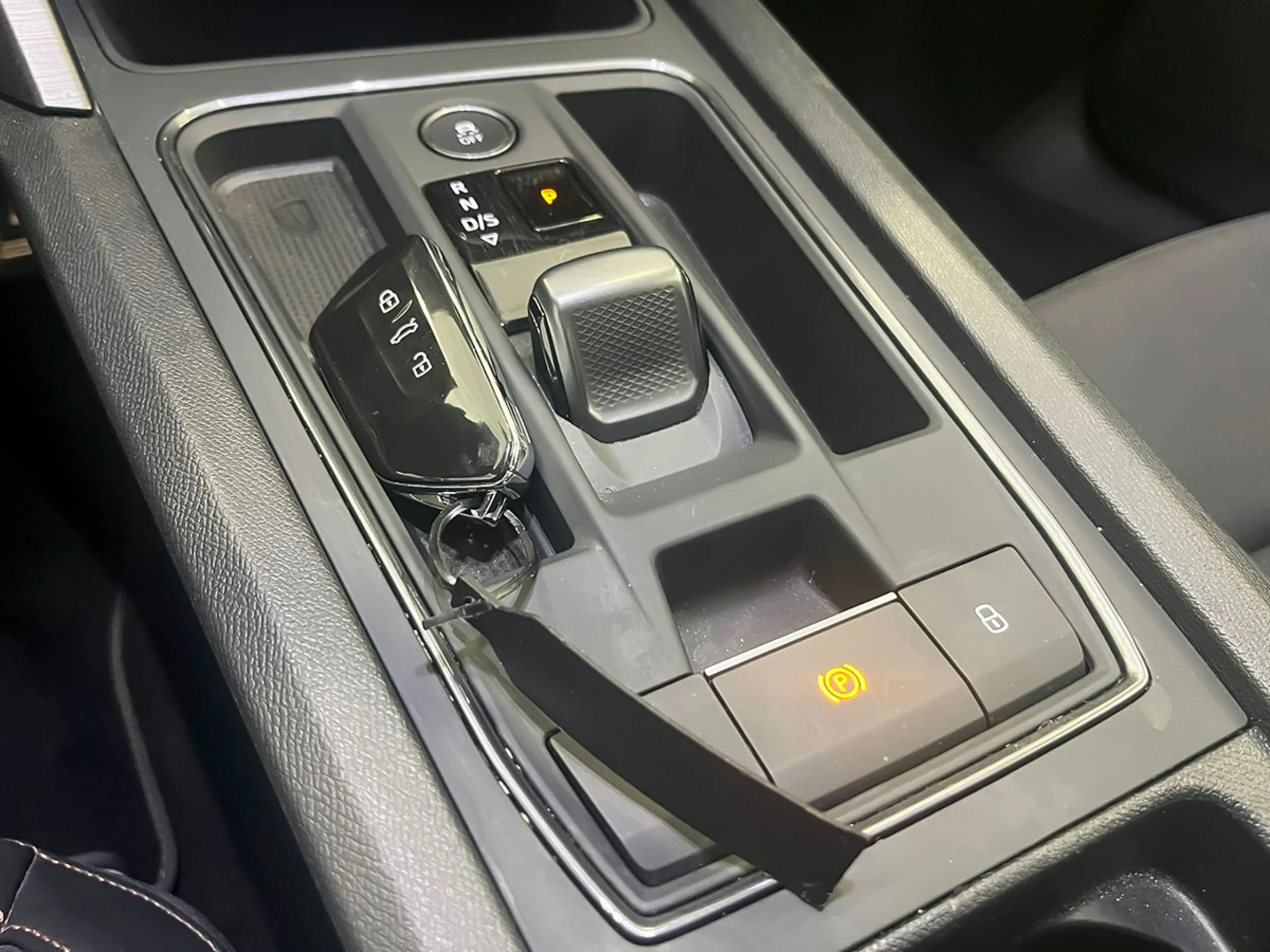 CUPRA Formentor 1.4 eHybrid 180kW 245 CV VZ DSG - Foto 31