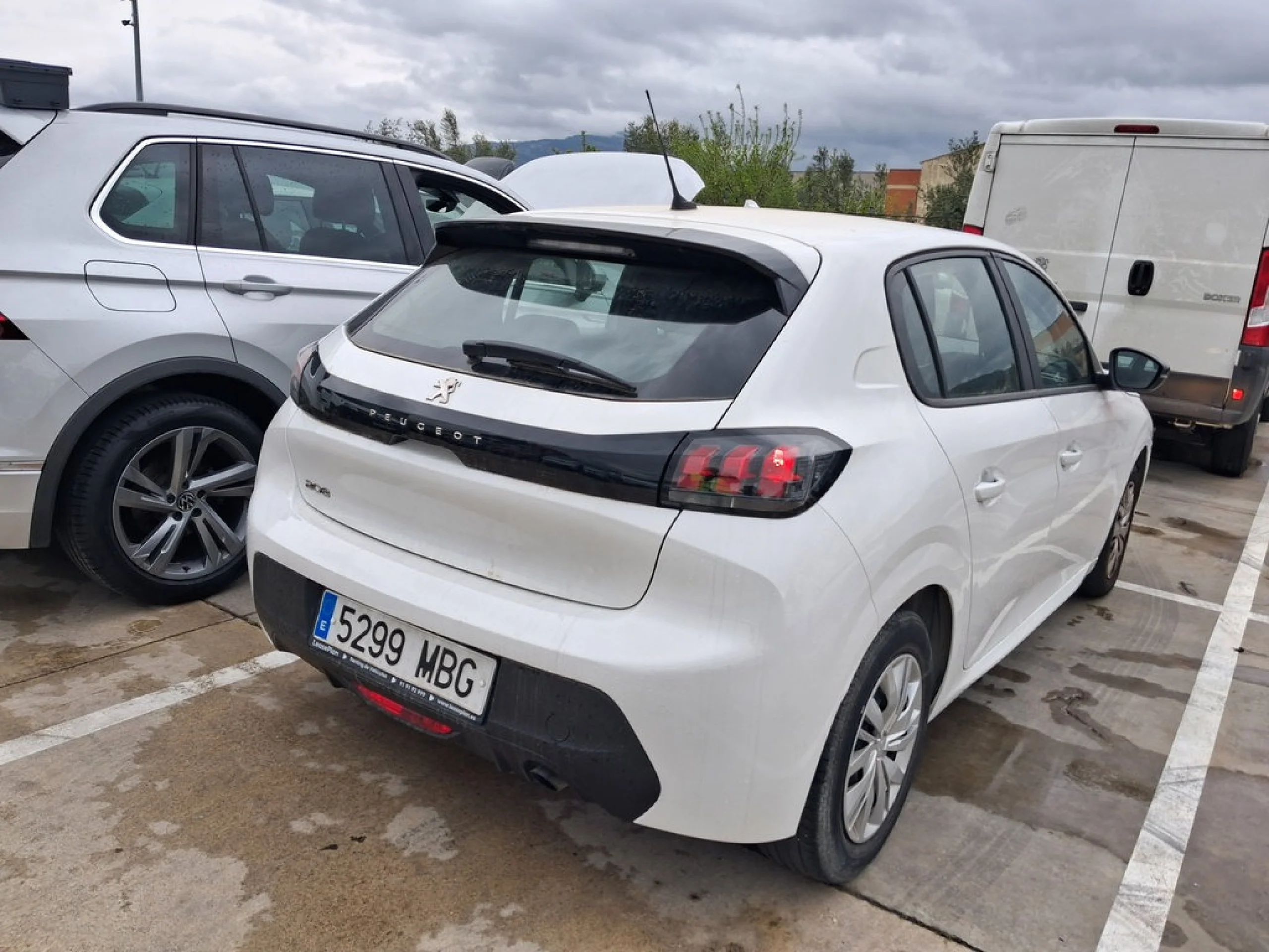 Peugeot 208 BlueHDi 73kW (100CV) Active - Foto 4