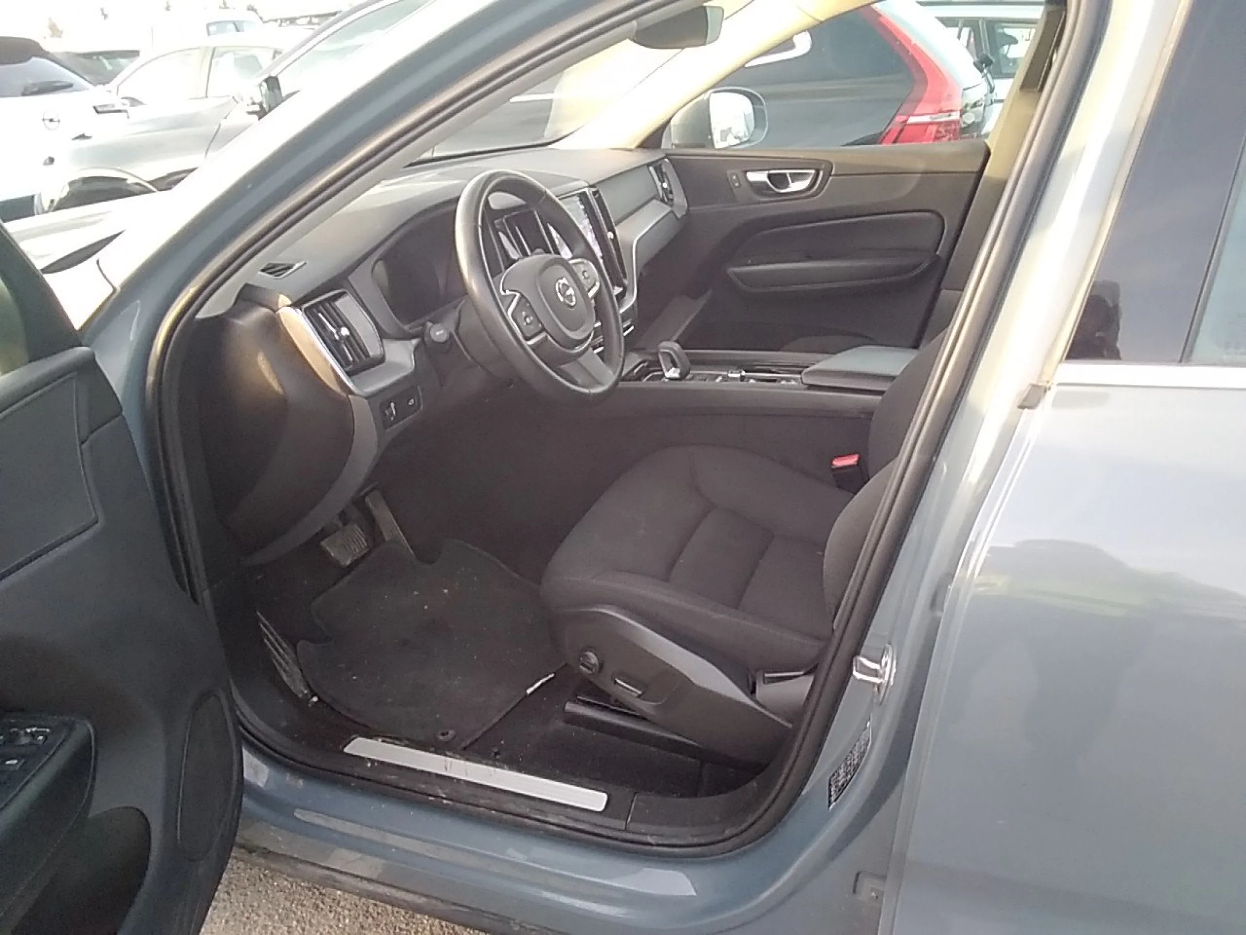 Volvo XC 60 XC60 2.0 B4 D Momentum Pro Auto - Foto 7