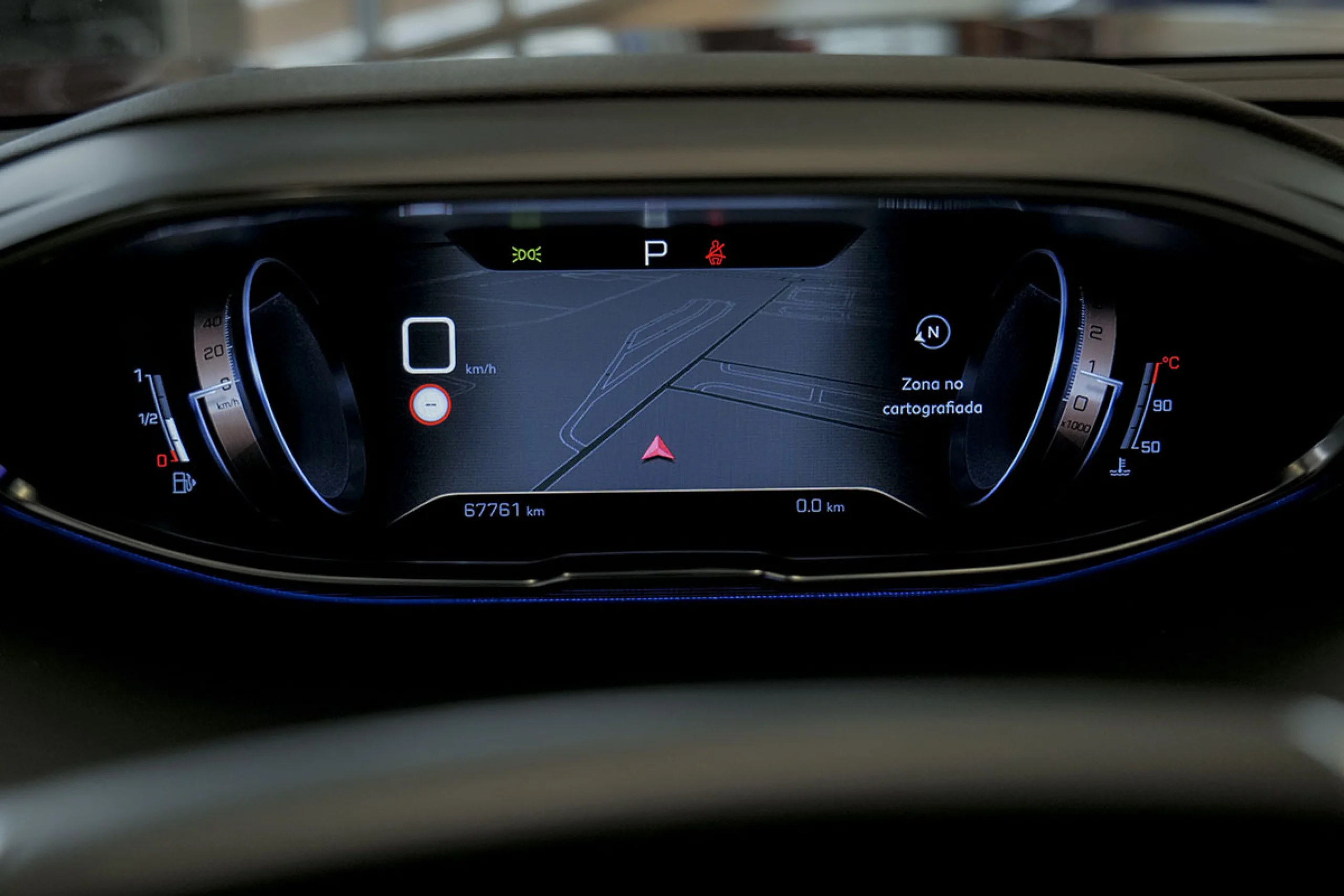 Peugeot 3008 2.0 BlueHDi 133kW 180CV SS GT EAT8 - Foto 5