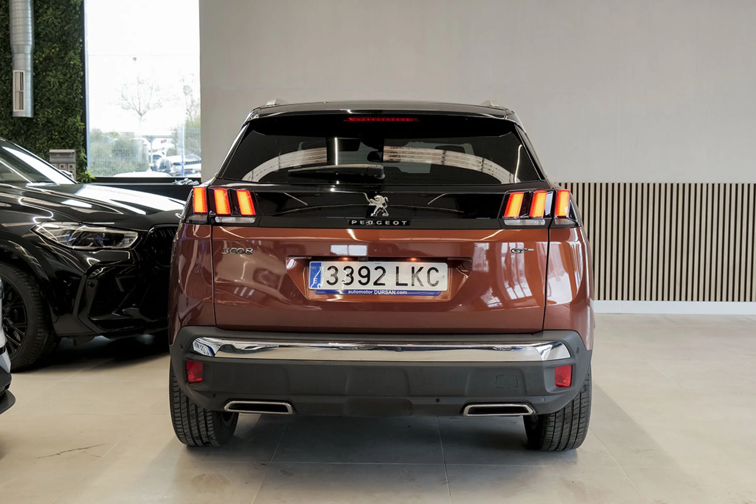 Peugeot 3008 2.0 BlueHDi 133kW 180CV SS GT EAT8 - Foto 10