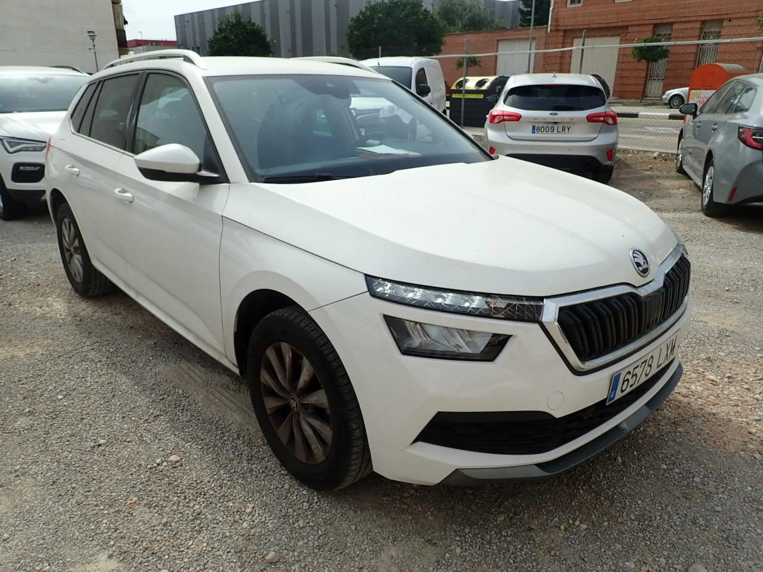 Skoda Kamiq 1.0 TSI 81kW (110CV) Emotion - Foto 4