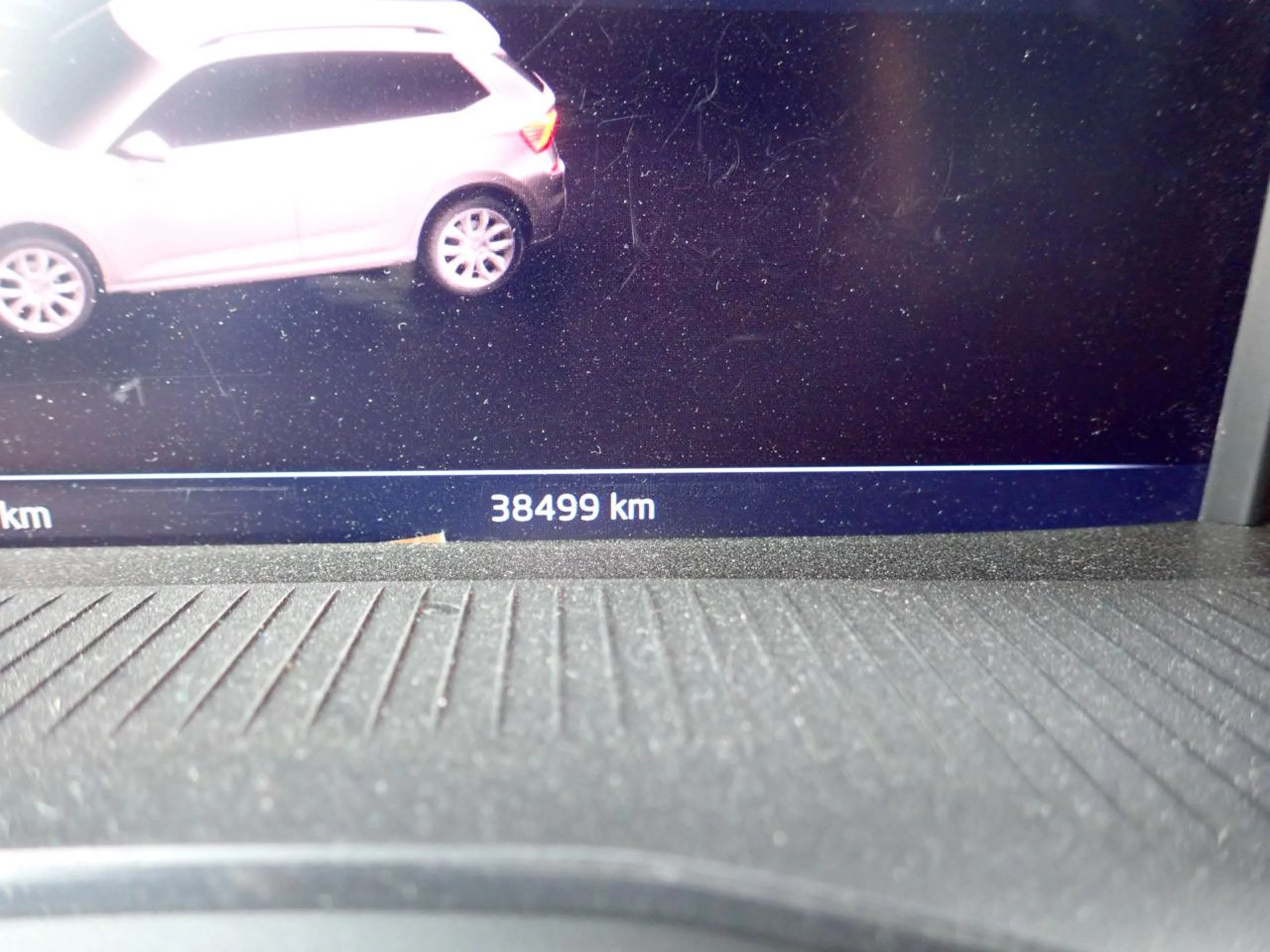 Skoda Kamiq 1.0 TSI 81kW (110CV) Emotion - Foto 6