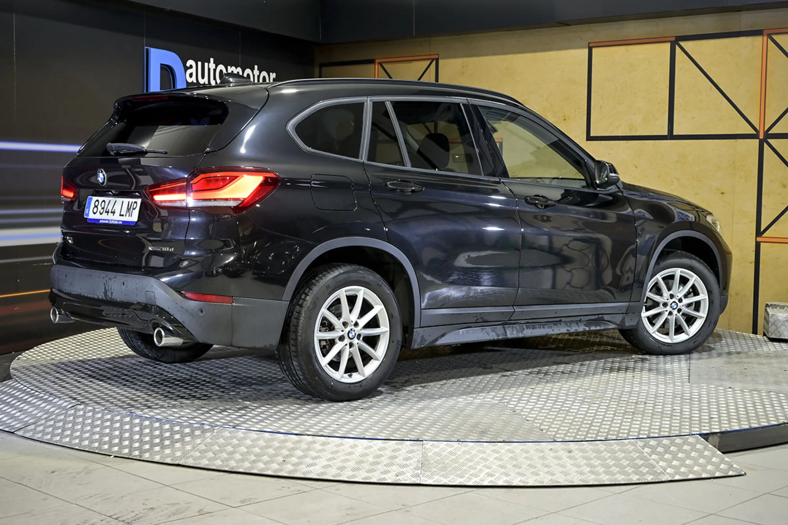 BMW X1 xDrive18d - Foto 5
