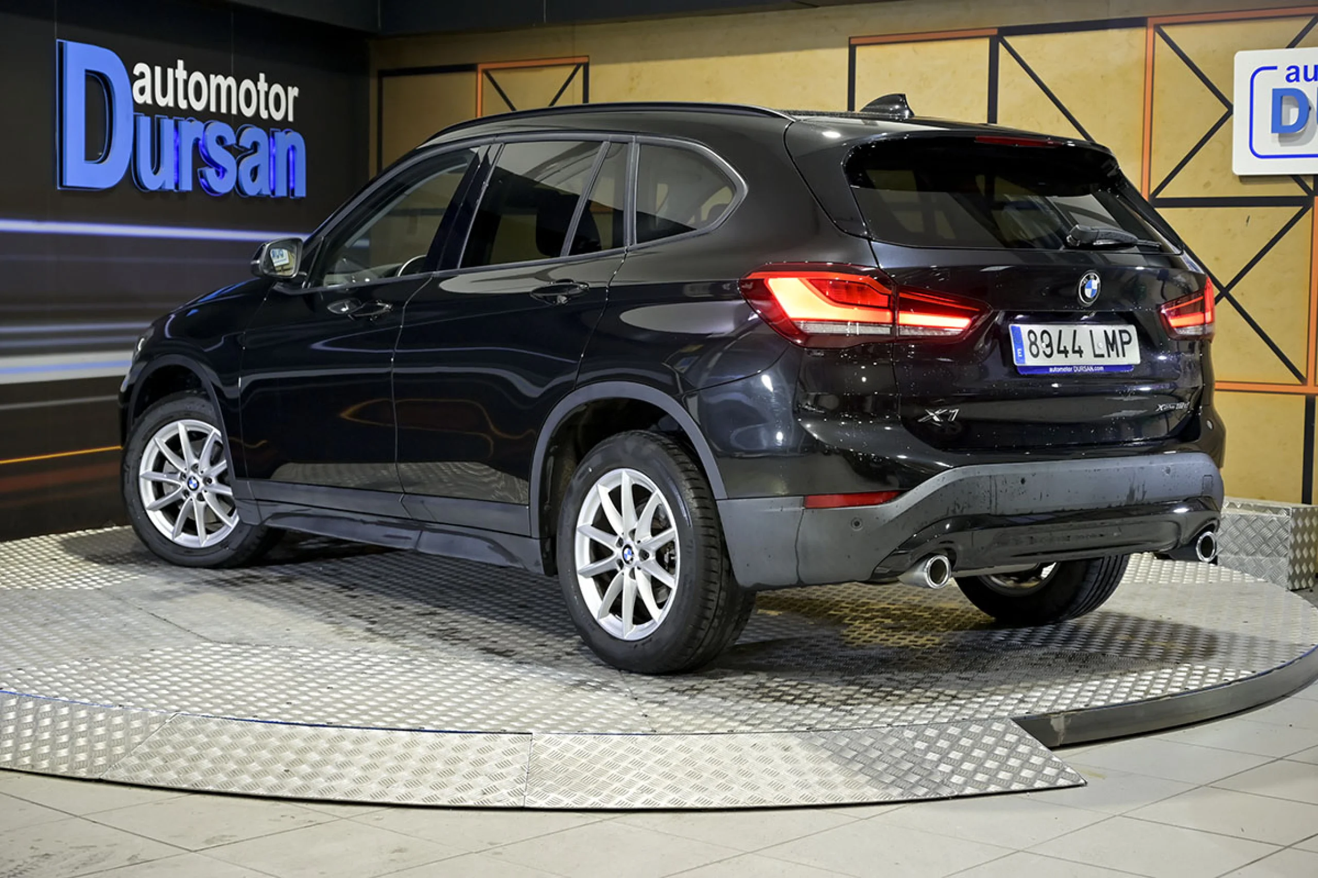 BMW X1 xDrive18d - Foto 4