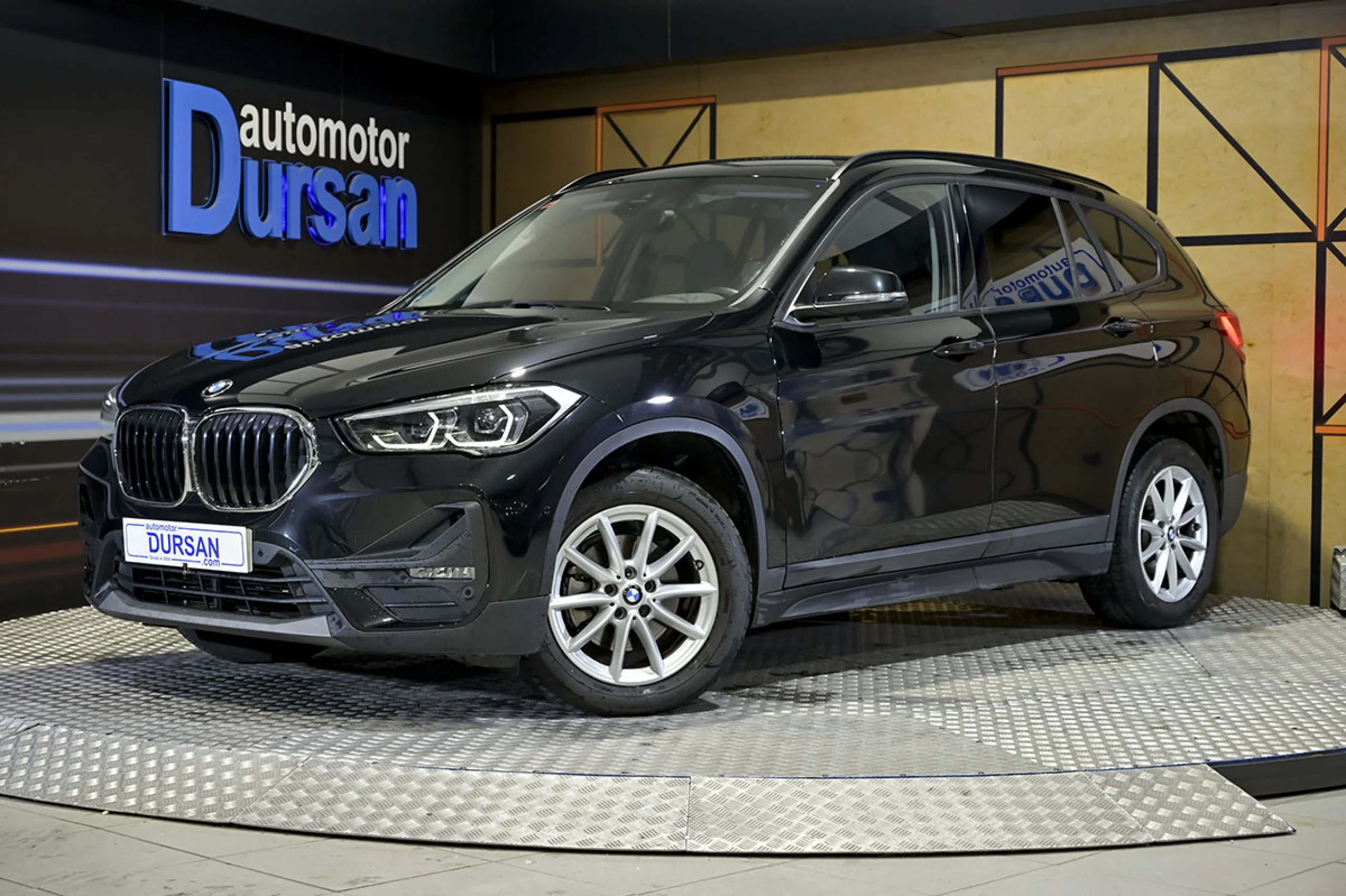 BMW X1 xDrive18d - Foto 1