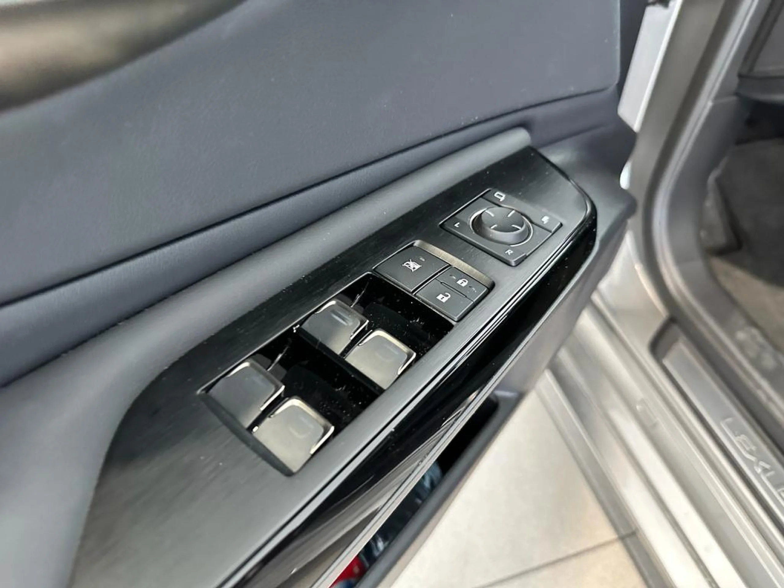 Lexus ES 300h ES 2.5 300h Premium - Foto 10