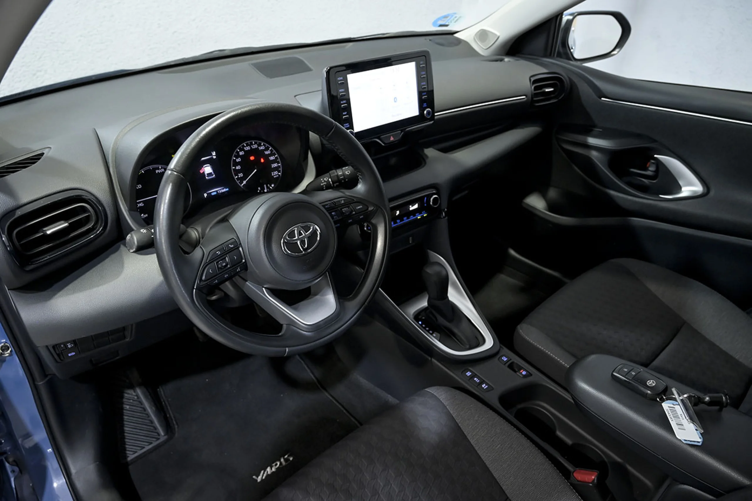 Toyota Yaris 1.5 120H Active Tech - Foto 6