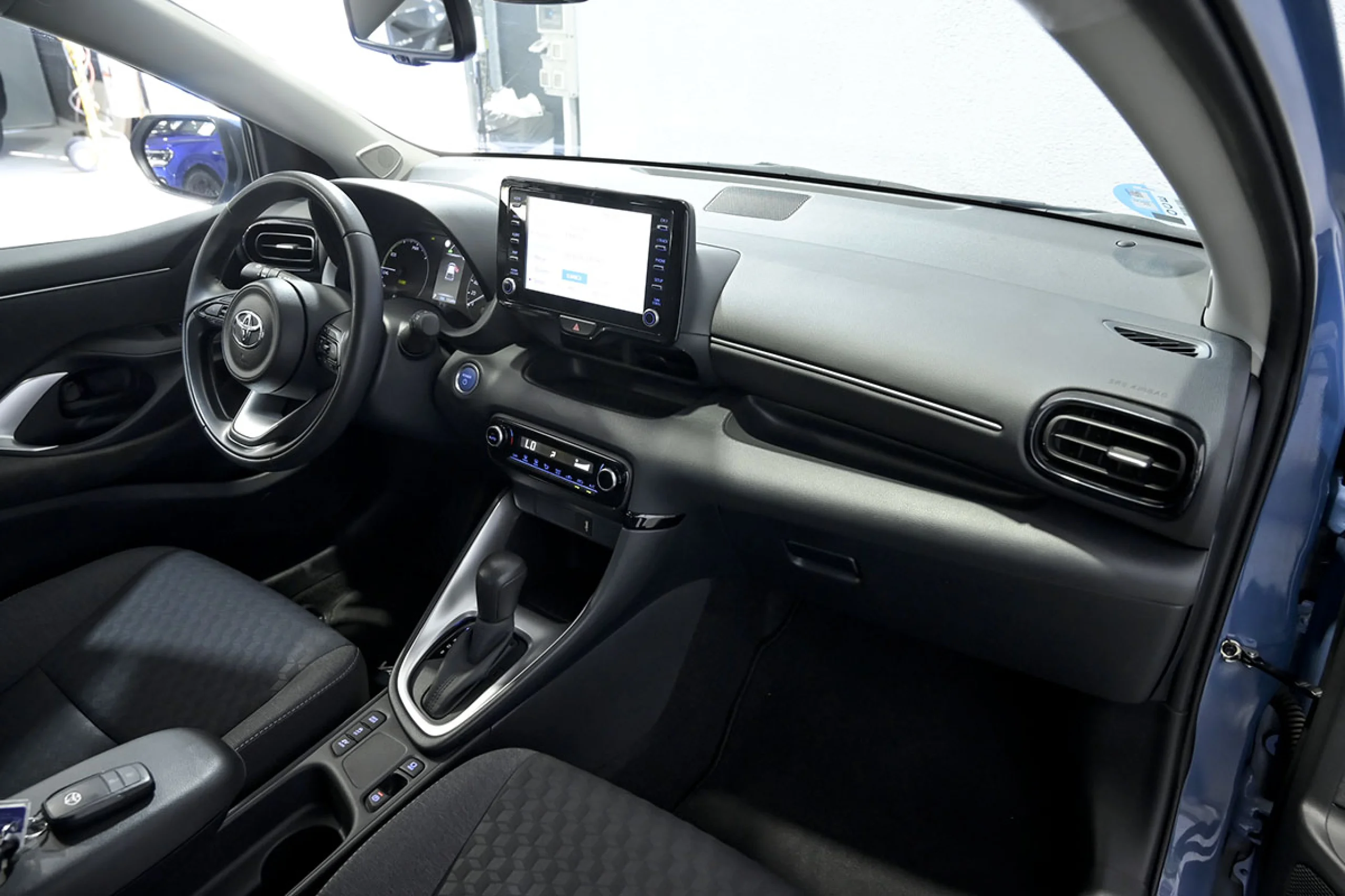 Toyota Yaris 1.5 120H Active Tech - Foto 31
