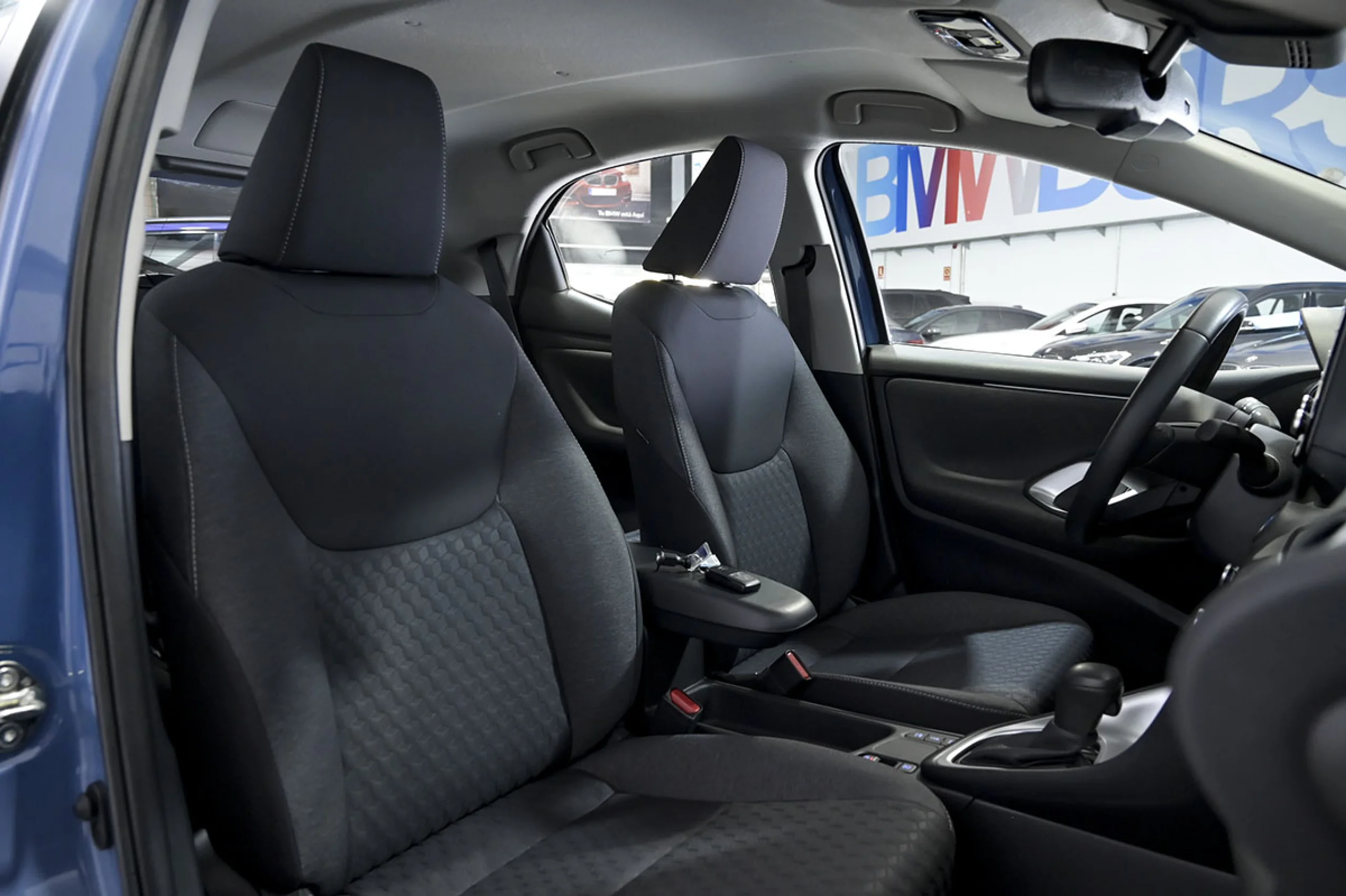 Toyota Yaris 1.5 120H Active Tech - Foto 32