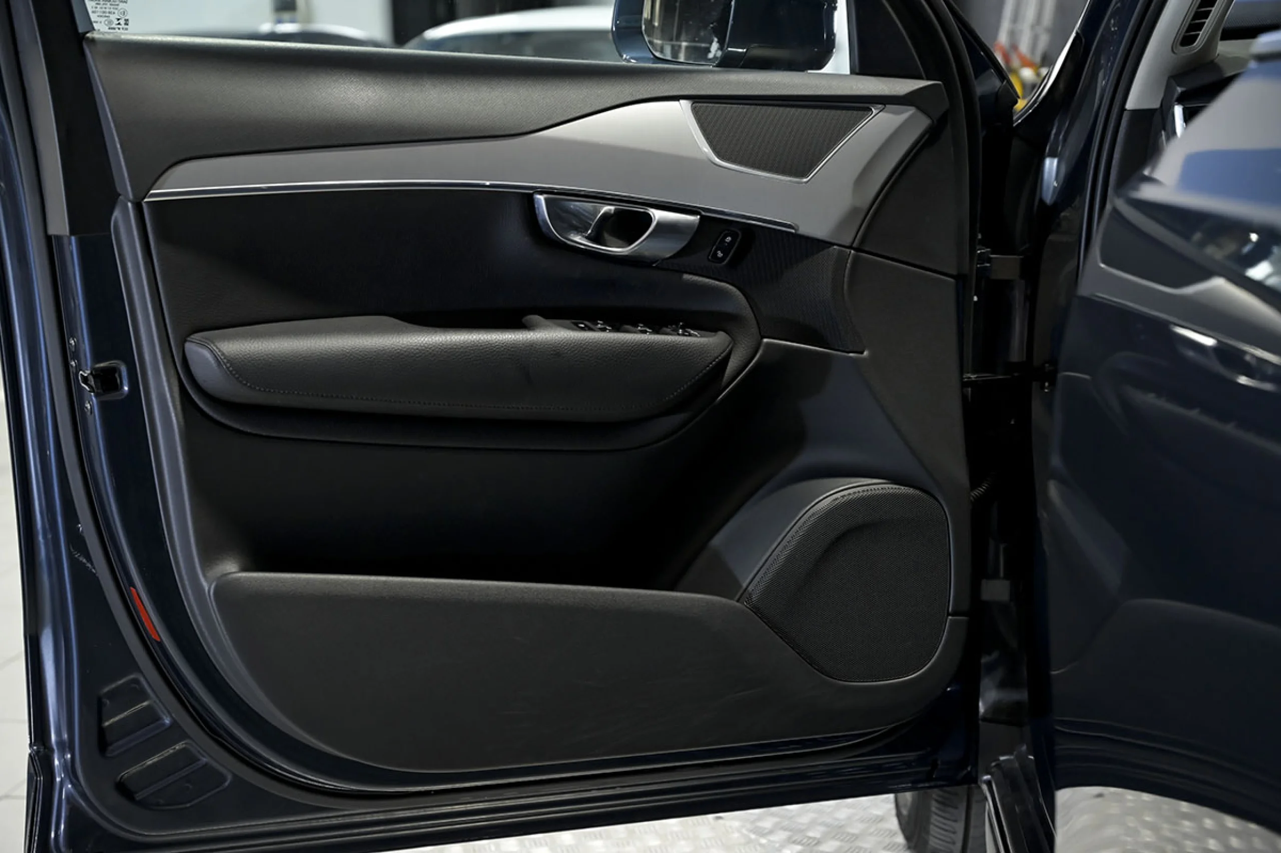 Volvo XC 90 XC90 2.0 B5 D AWD Momentum Pro Auto - Foto 24