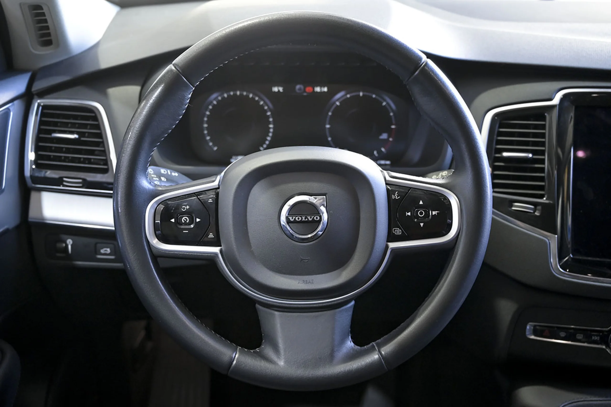 Volvo XC 90 XC90 2.0 B5 D AWD Momentum Pro Auto - Foto 28