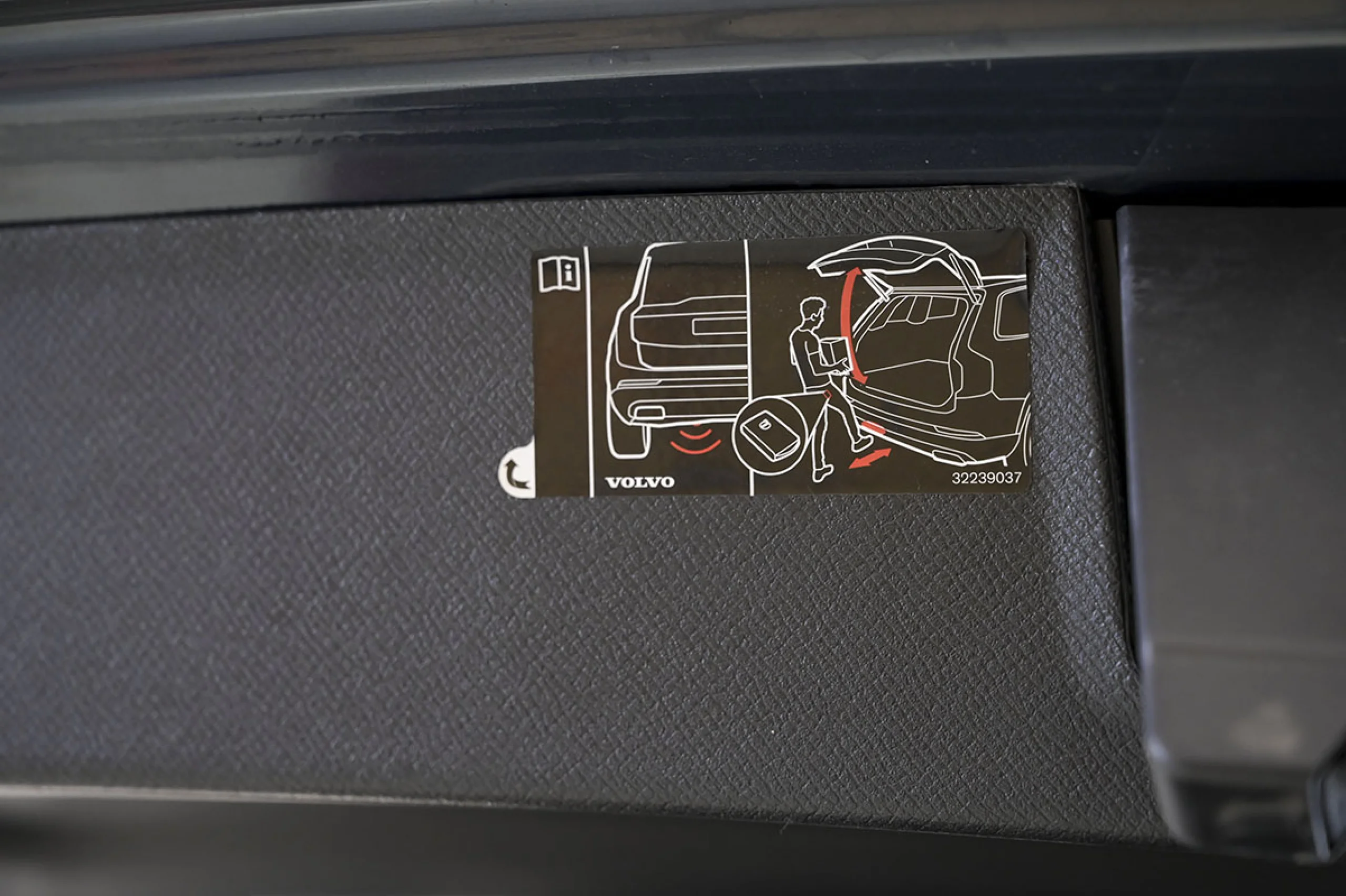 Volvo XC 90 XC90 2.0 B5 D AWD Momentum Pro Auto - Foto 34