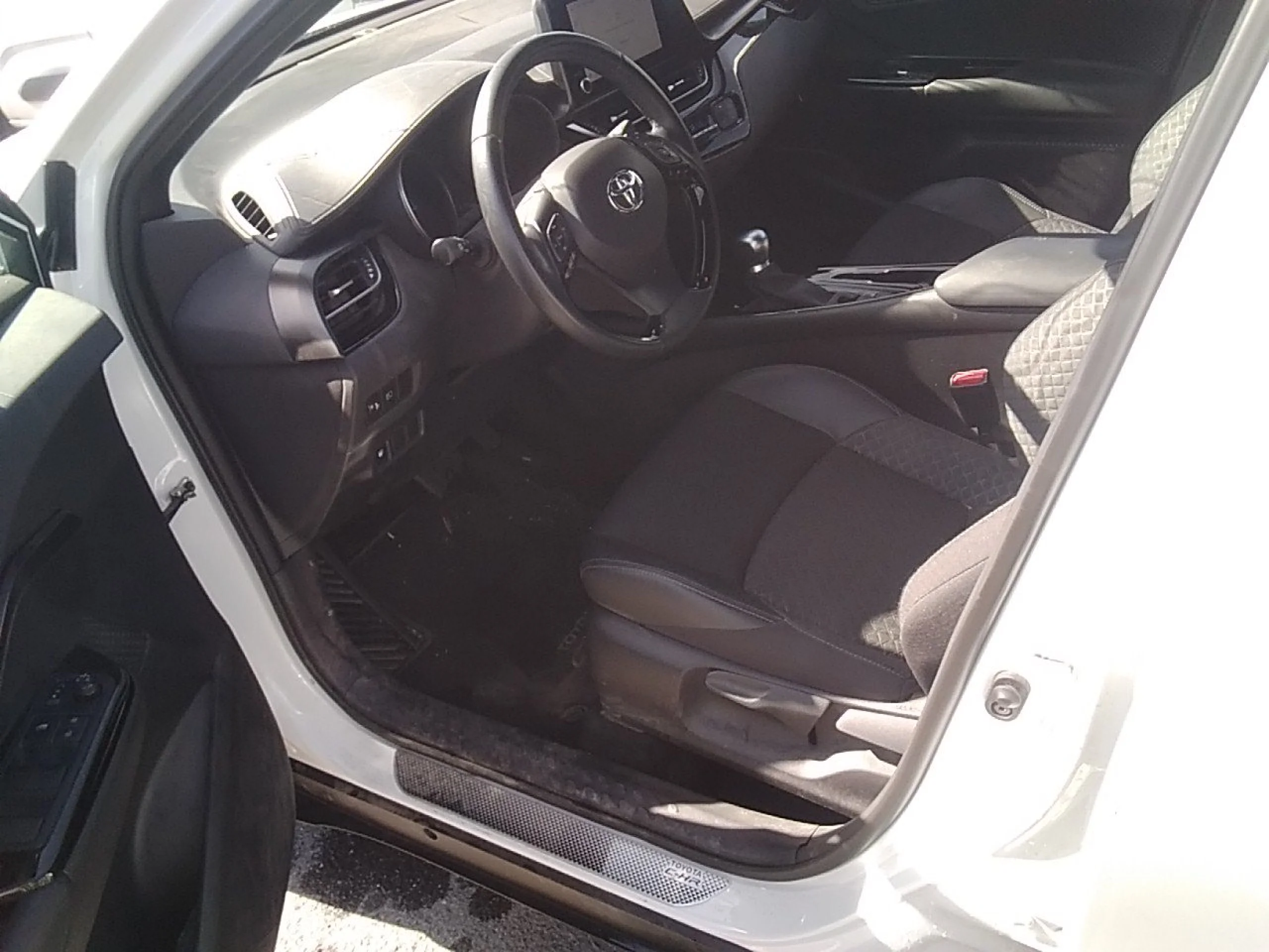 Toyota C-HR 2.0 180H Advance - Foto 7