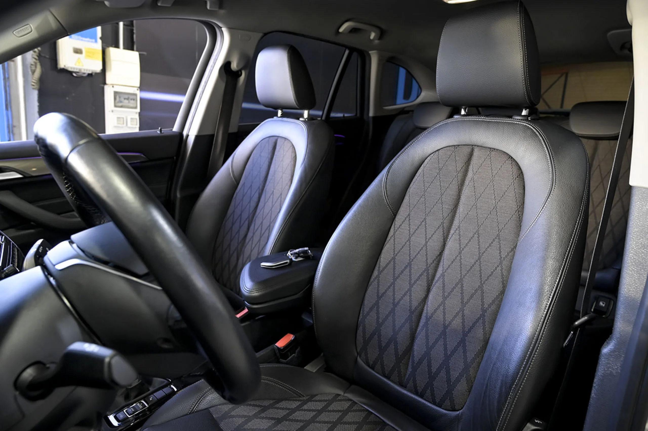 BMW X1 sDrive20dA - Foto 24