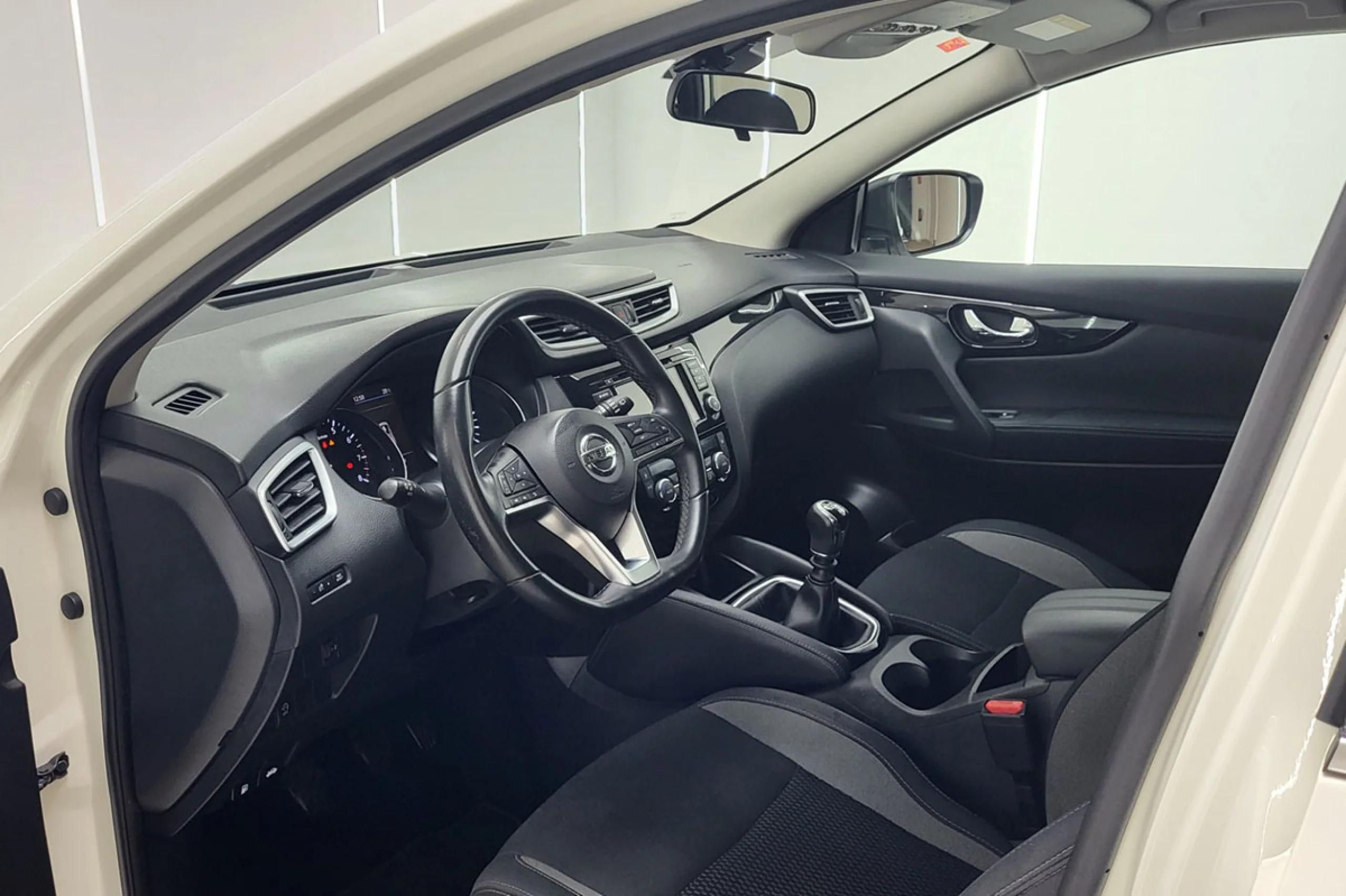 Nissan Qashqai DIGT 103 kW 140 CV E6D ACENTA - Foto 6