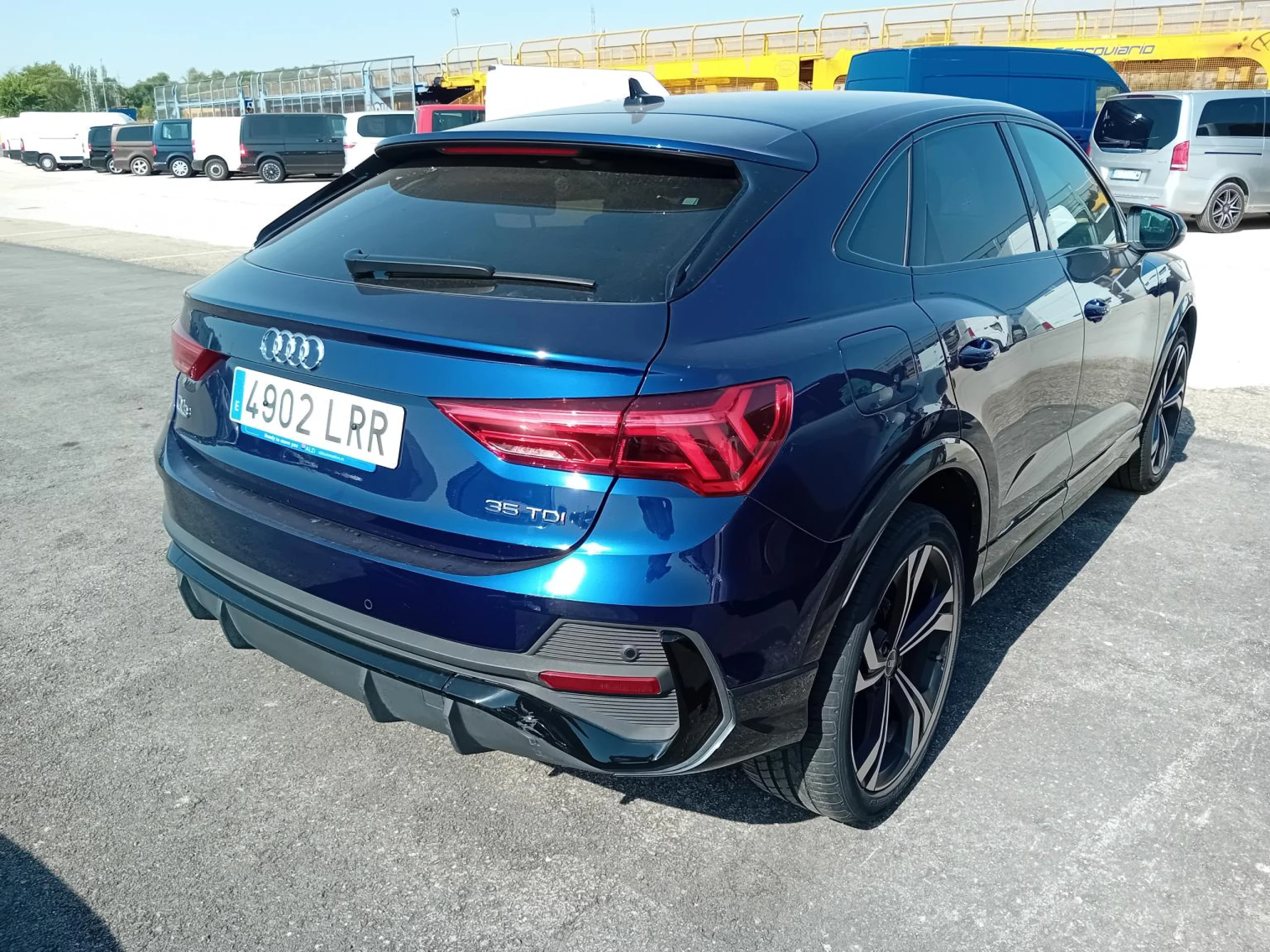 Audi Q3 SPORTBACK Black line 35 TDI 110kW (150CV) S tronic - Foto 3