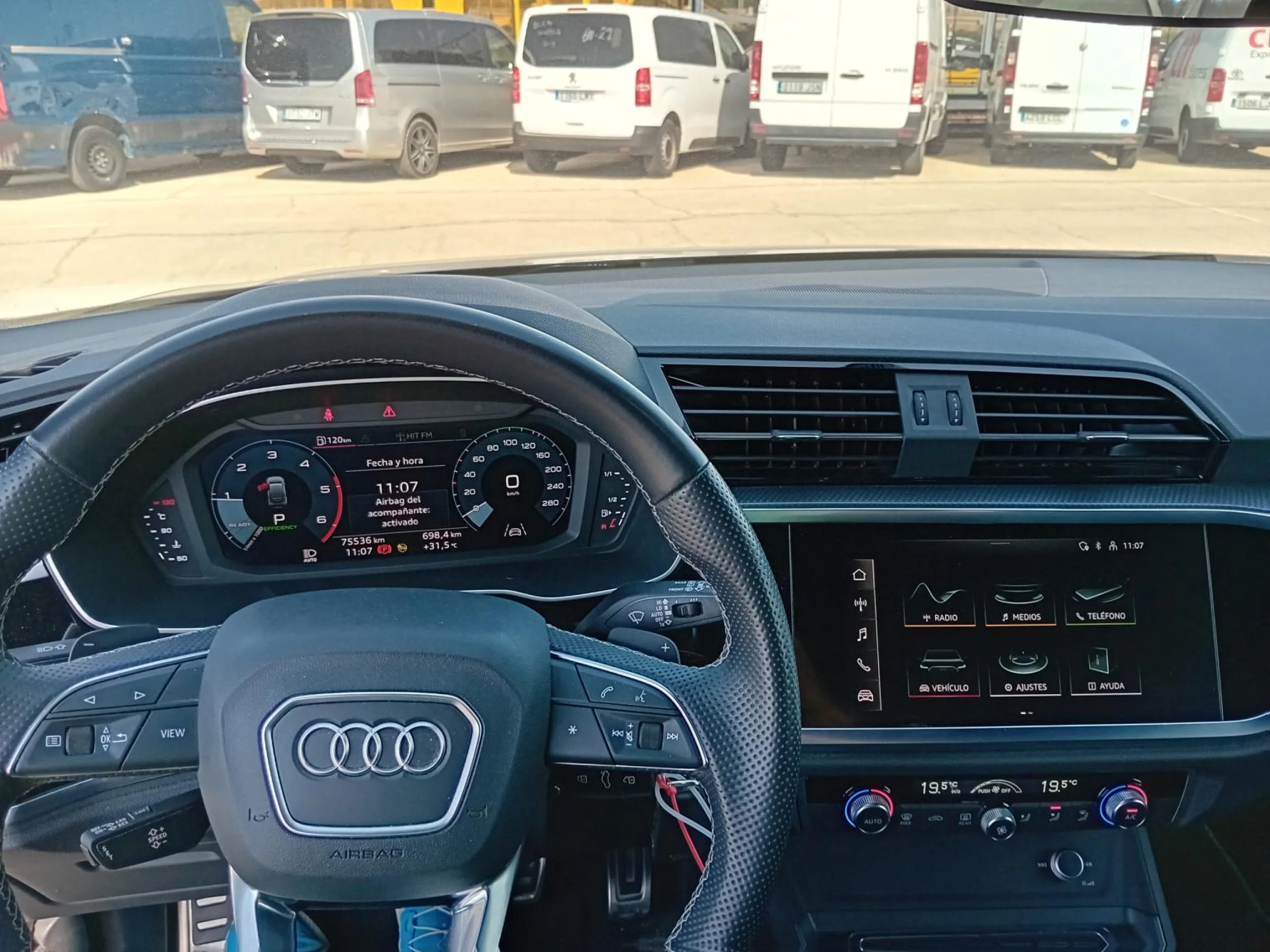 Audi Q3 SPORTBACK Black line 35 TDI 110kW (150CV) S tronic - Foto 8