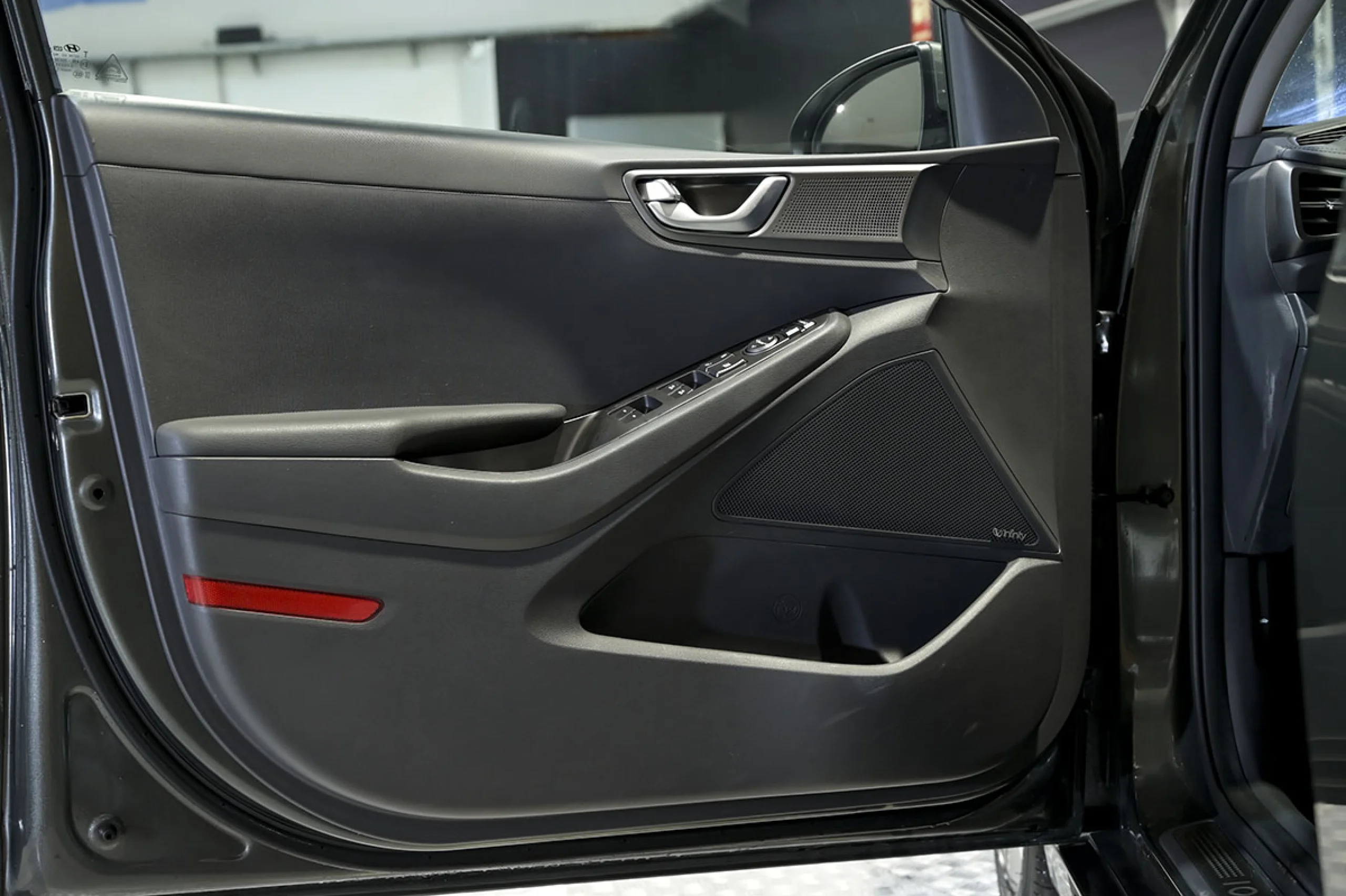 Hyundai Ioniq 1.6 GDI HEV Tecno DCT - Foto 22