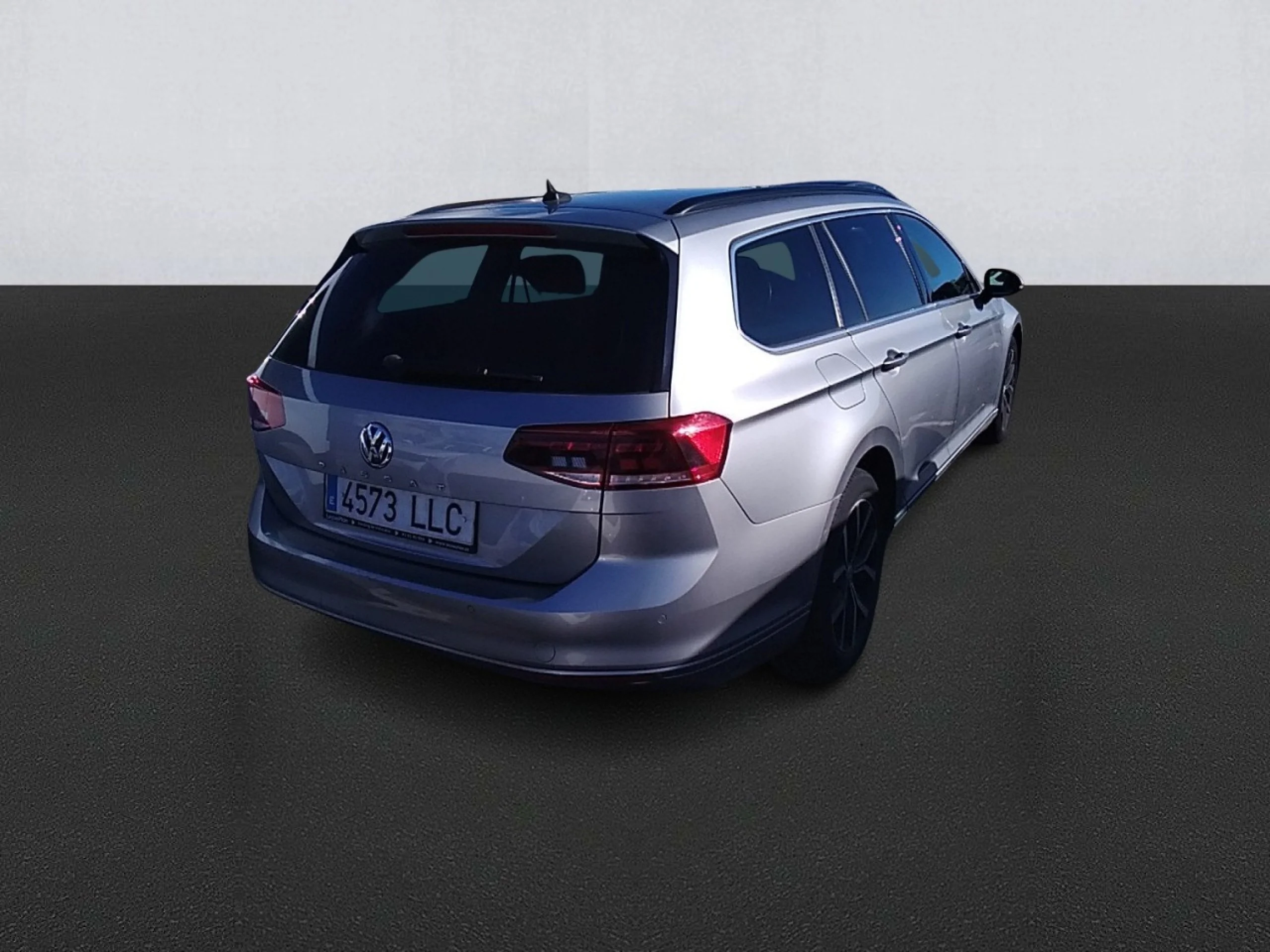 Volkswagen Passat Variant Executive 2.0 TDI 110kW (150CV) - Foto 4