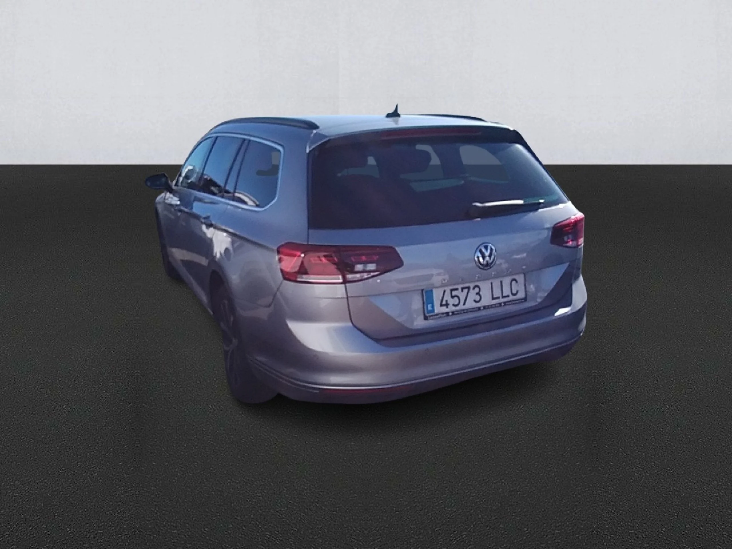 Volkswagen Passat Variant Executive 2.0 TDI 110kW (150CV) - Foto 6