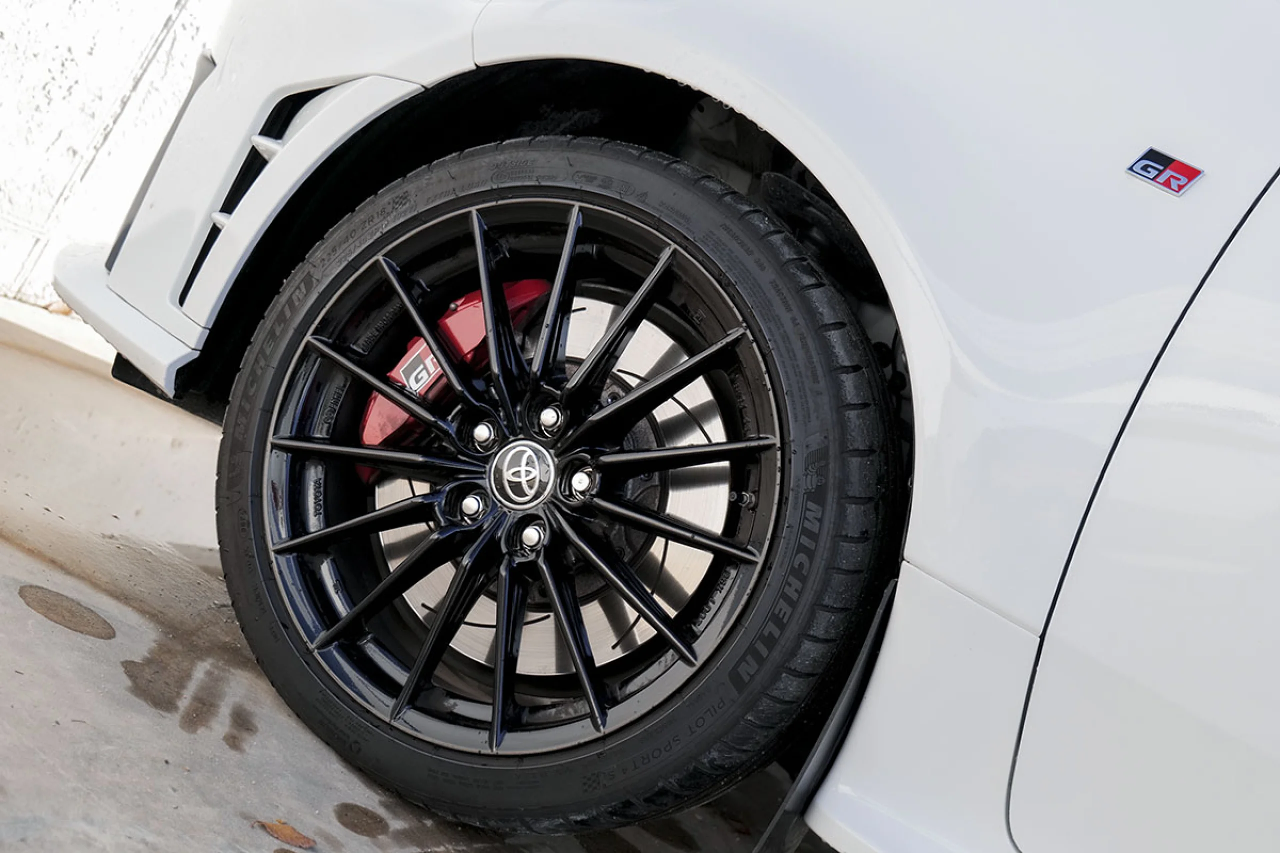 Toyota Yaris GR Yaris 1.6T 280 RZ AT  TOURING PACK - Foto 13