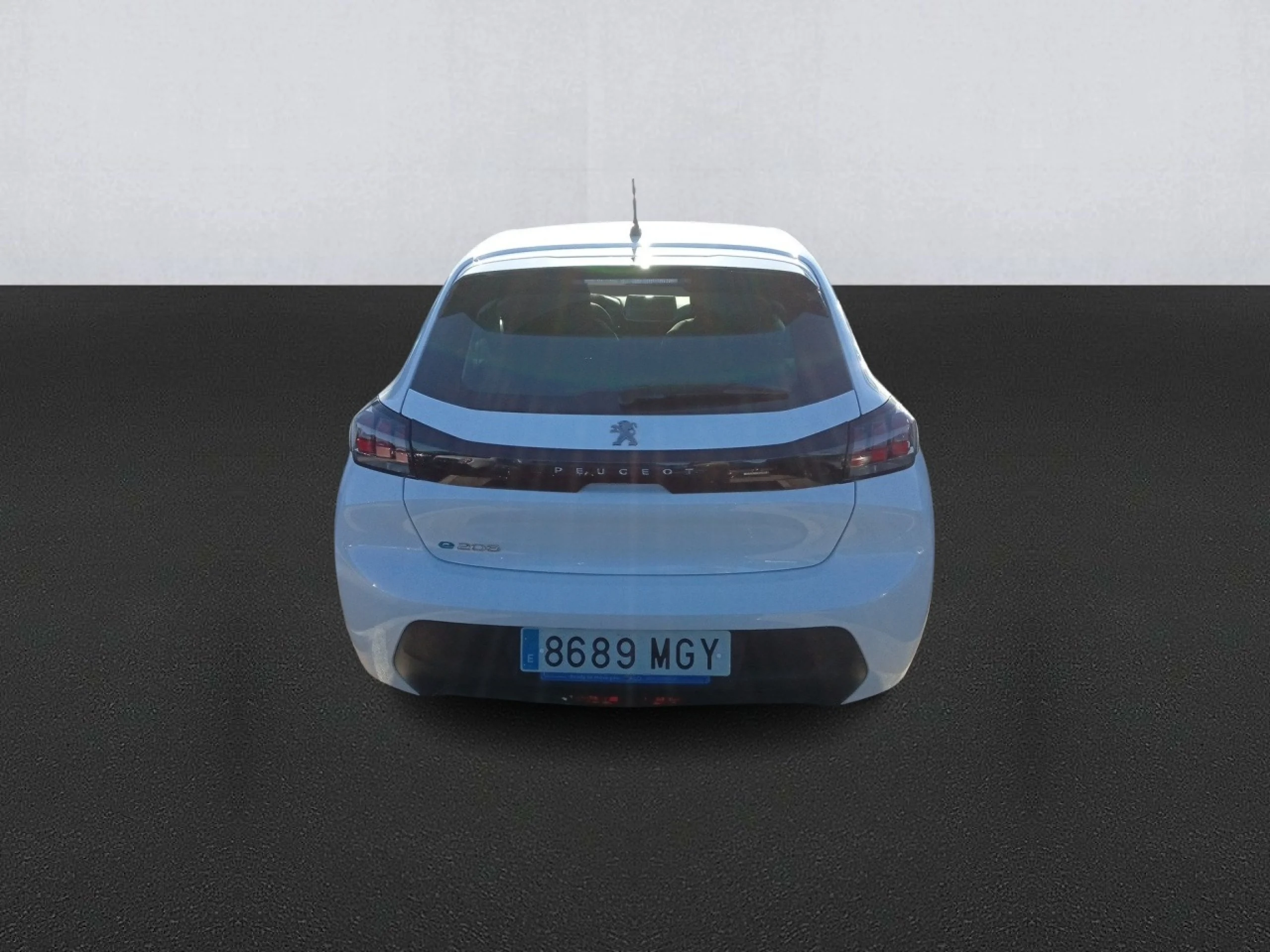 Peugeot 208 Eléctrico Active - Foto 5