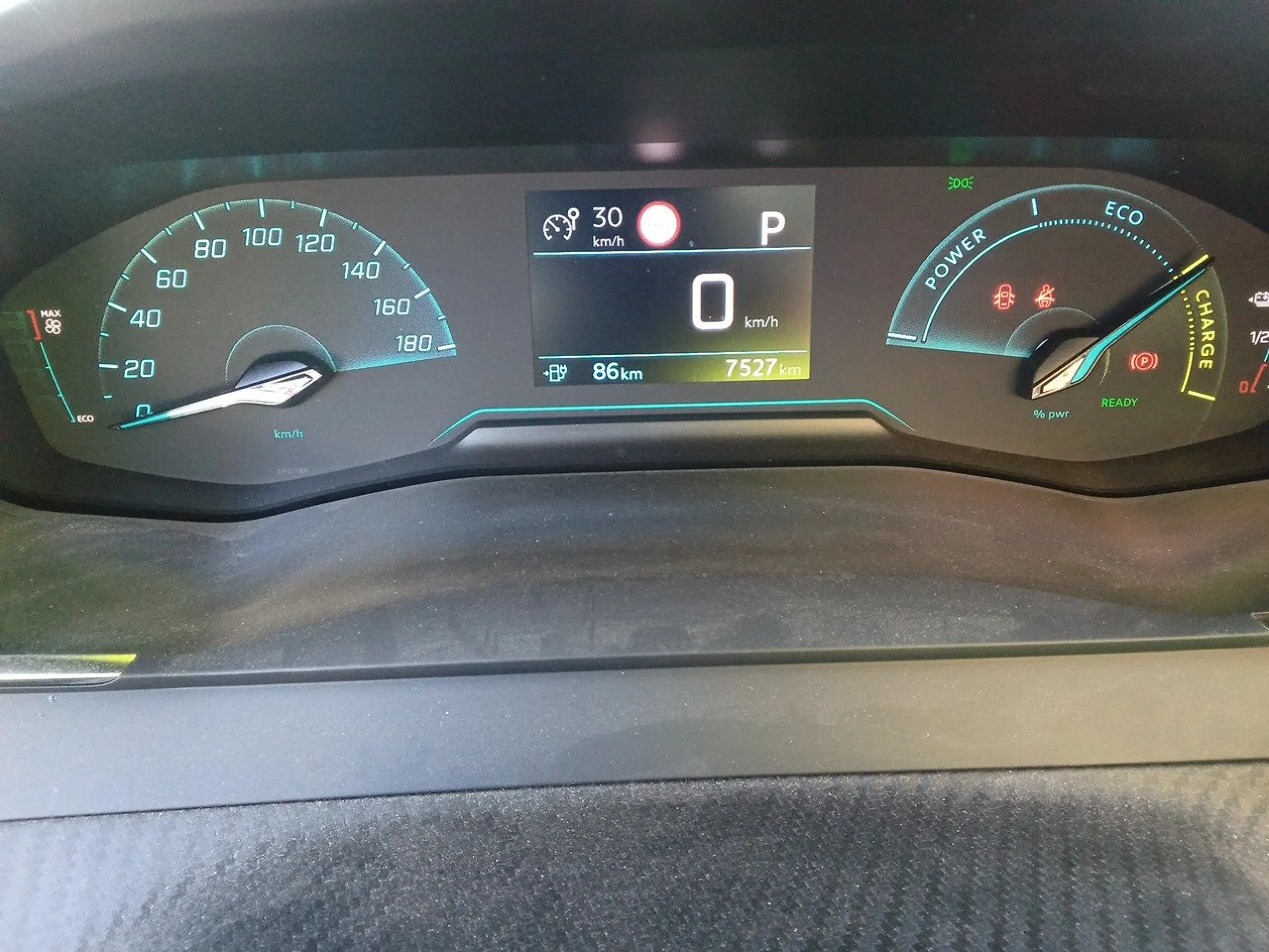 Peugeot 208 Eléctrico Active - Foto 8