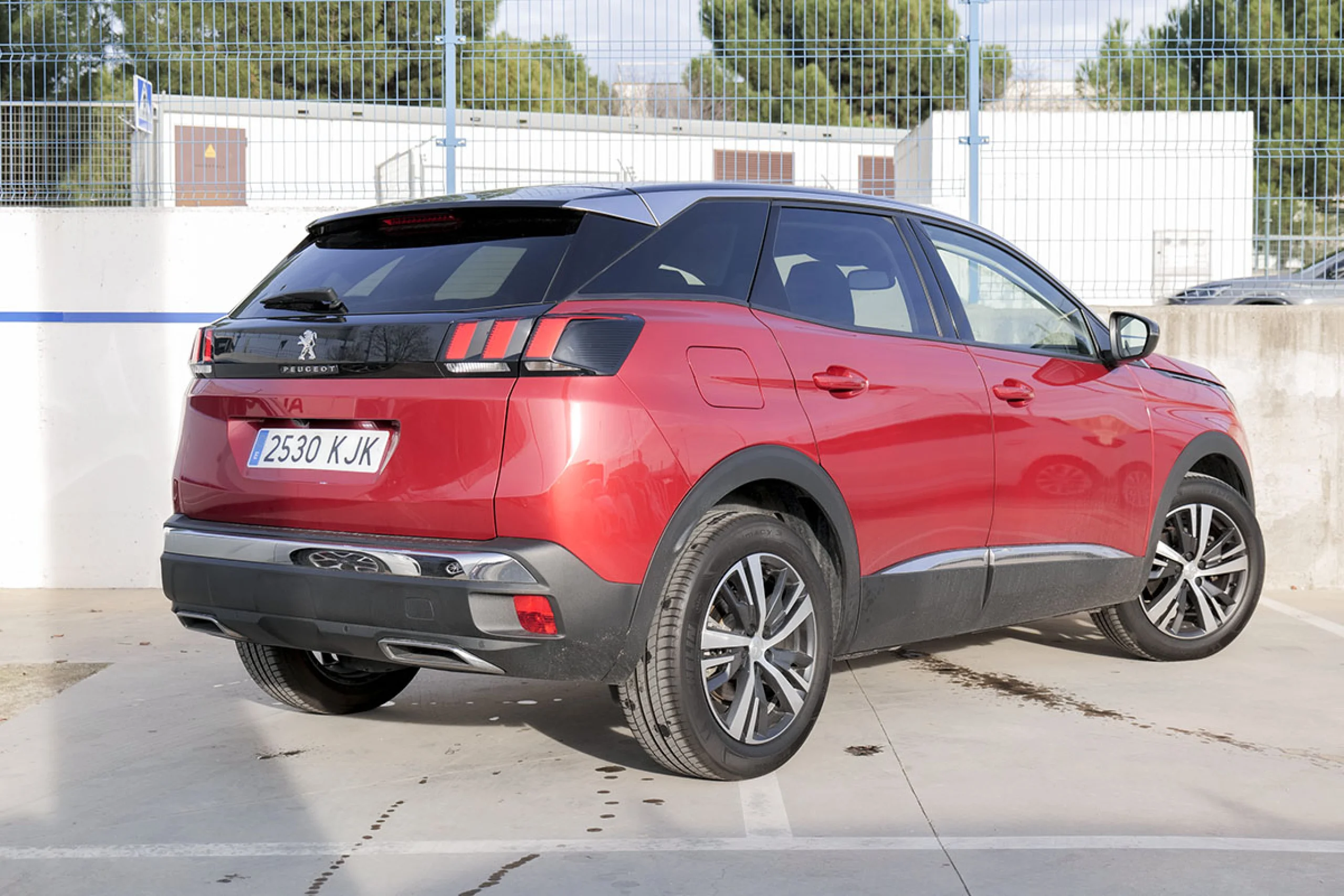 Peugeot 3008 1.5L BlueHDi 96kW 130CV SS Allure - Foto 3