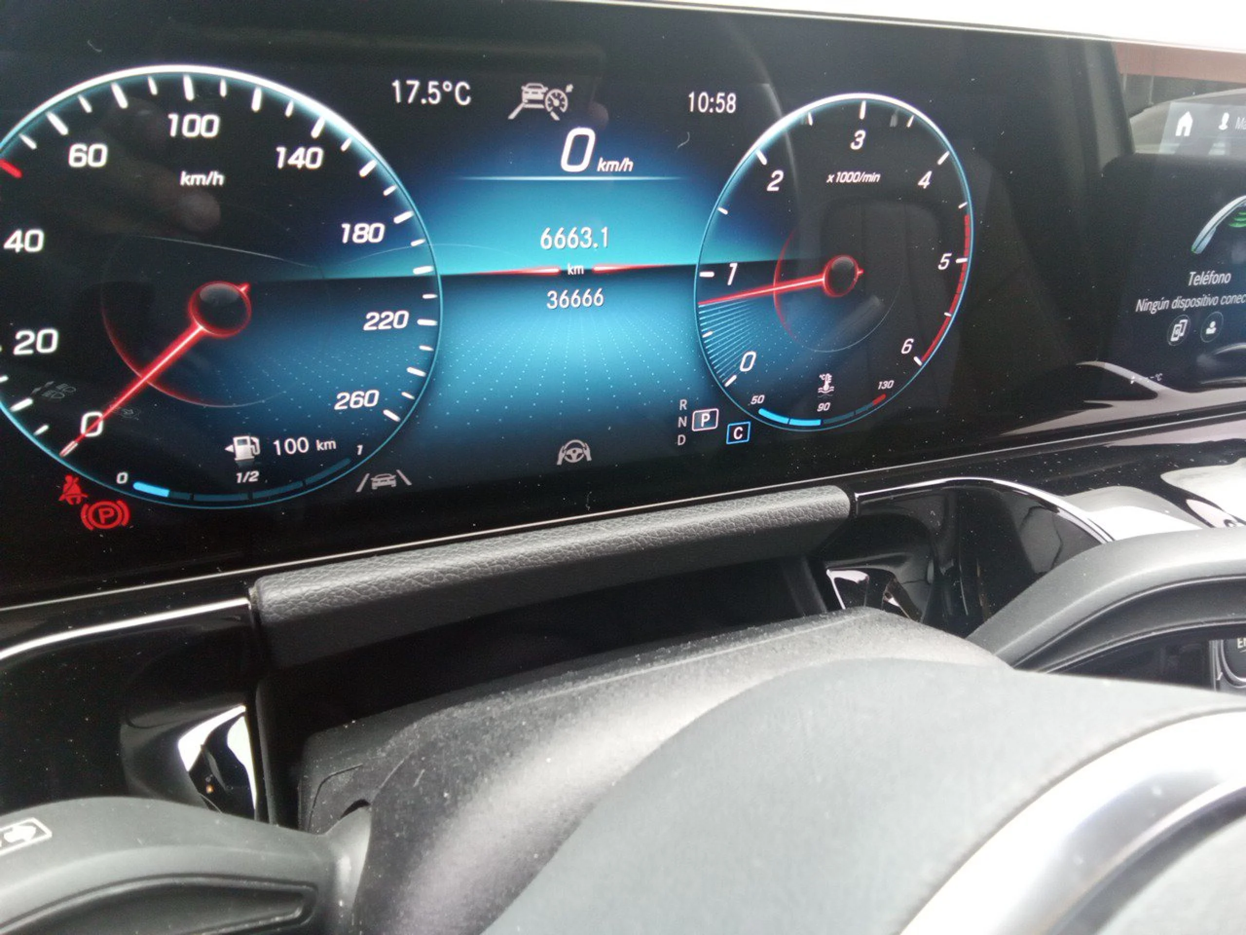 Mercedes-Benz GLA 220 MERCEDES GLA  220 D 4MATIC - Foto 8