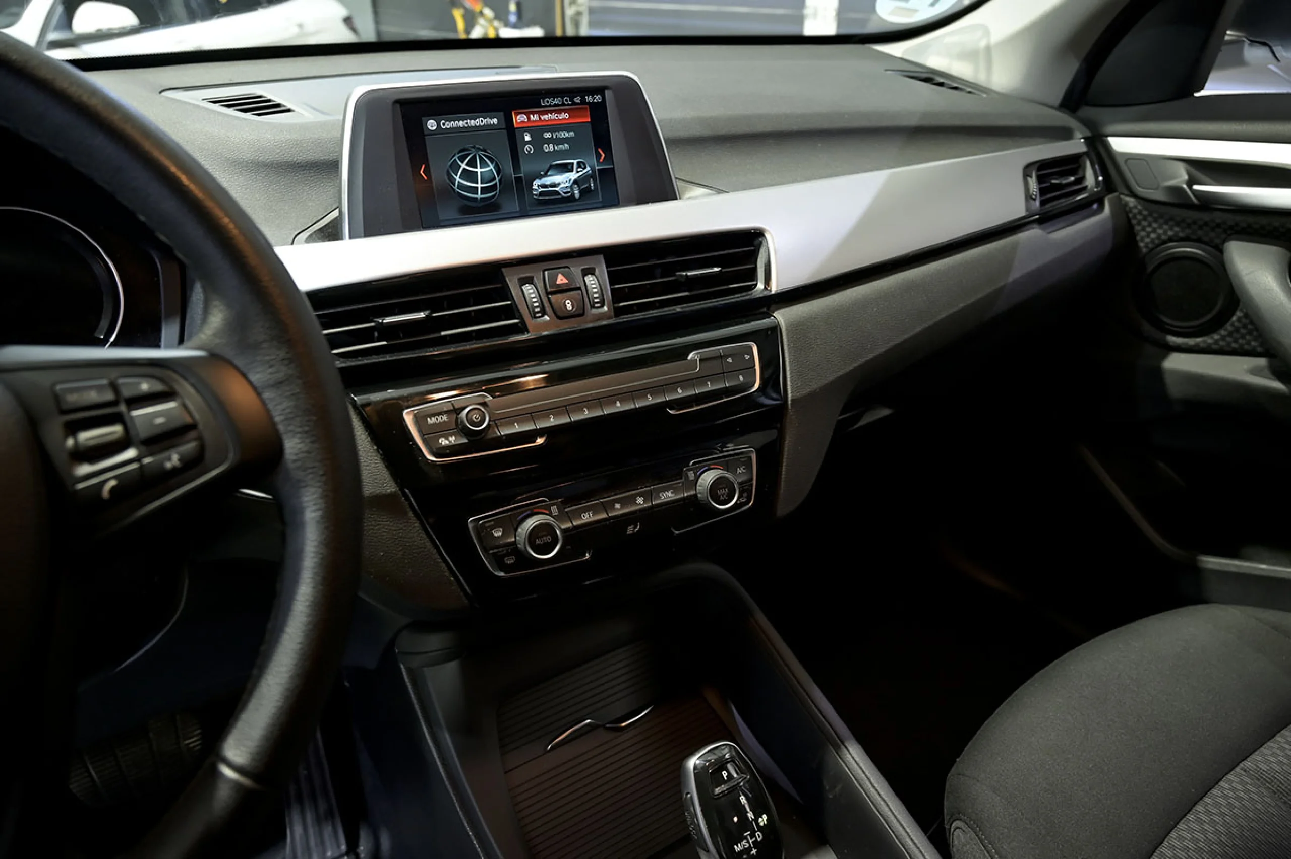 BMW X1 sDrive16d - Foto 28