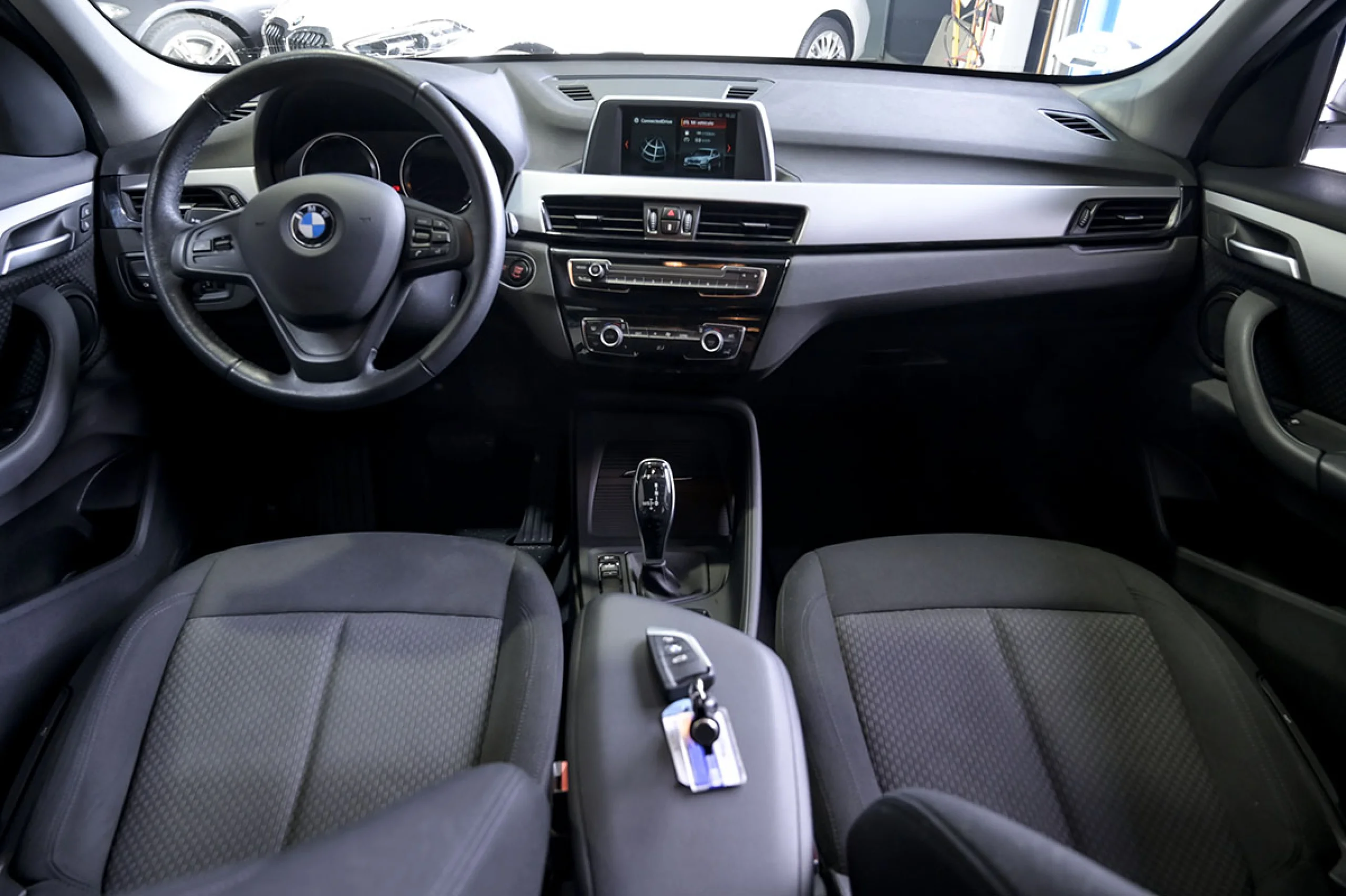 BMW X1 sDrive16d - Foto 8