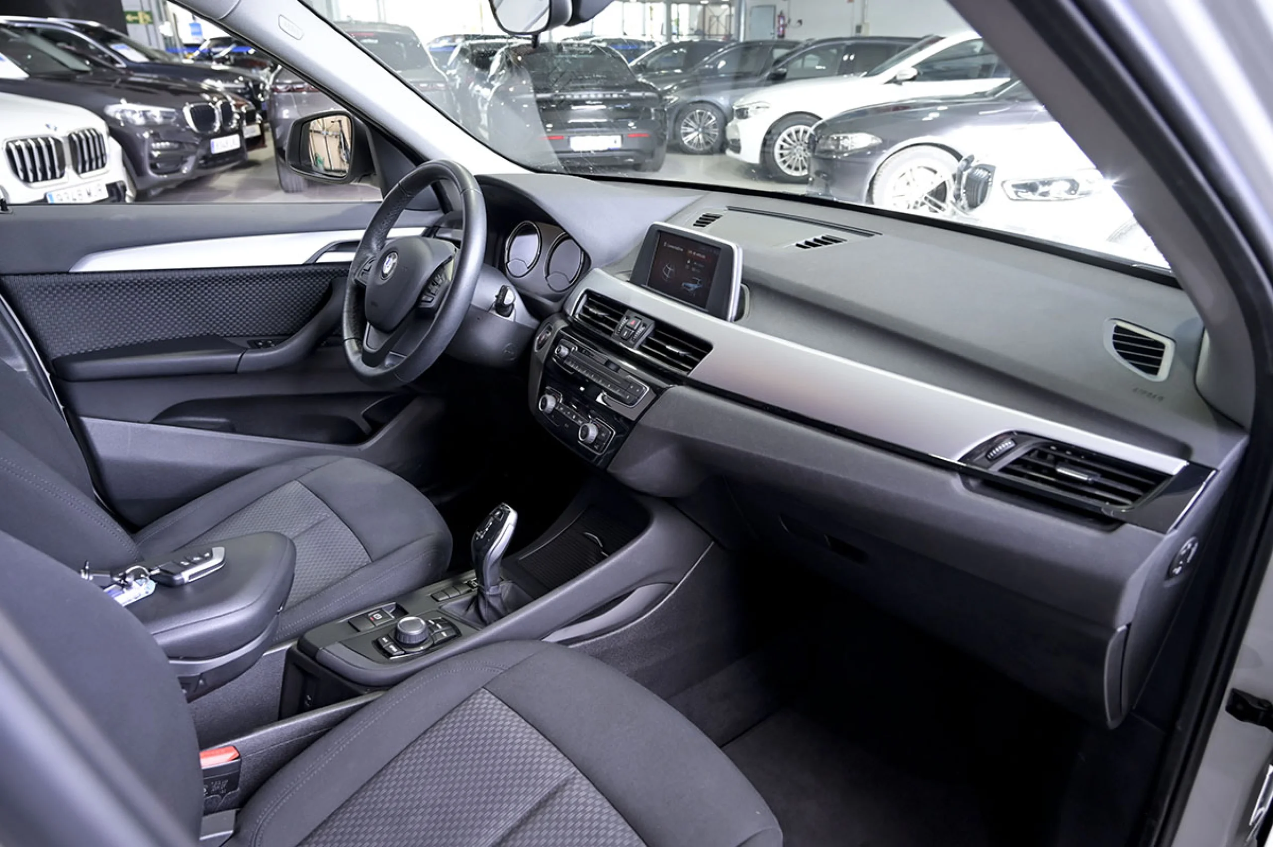 BMW X1 sDrive16d - Foto 31