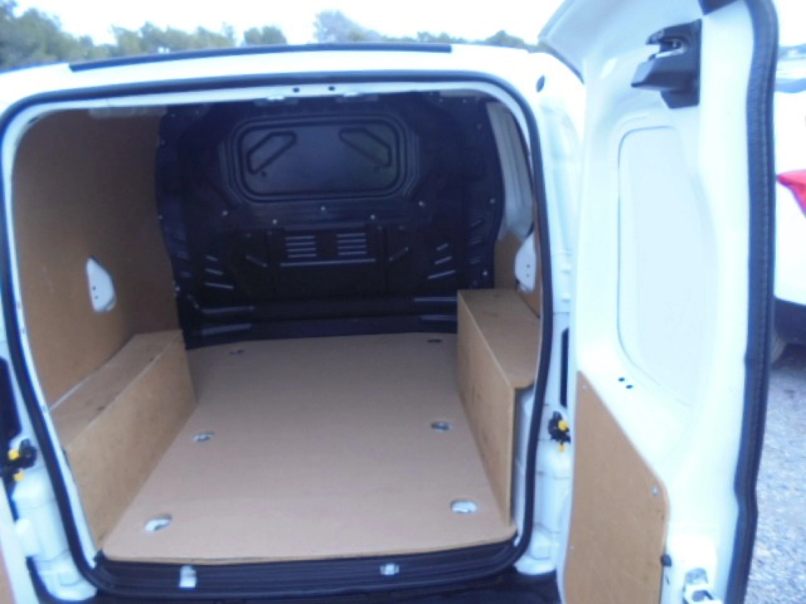 Fiat Fiorino Cargo SX N1 1.3 MJet 70 kW (95 CV) - Foto 8