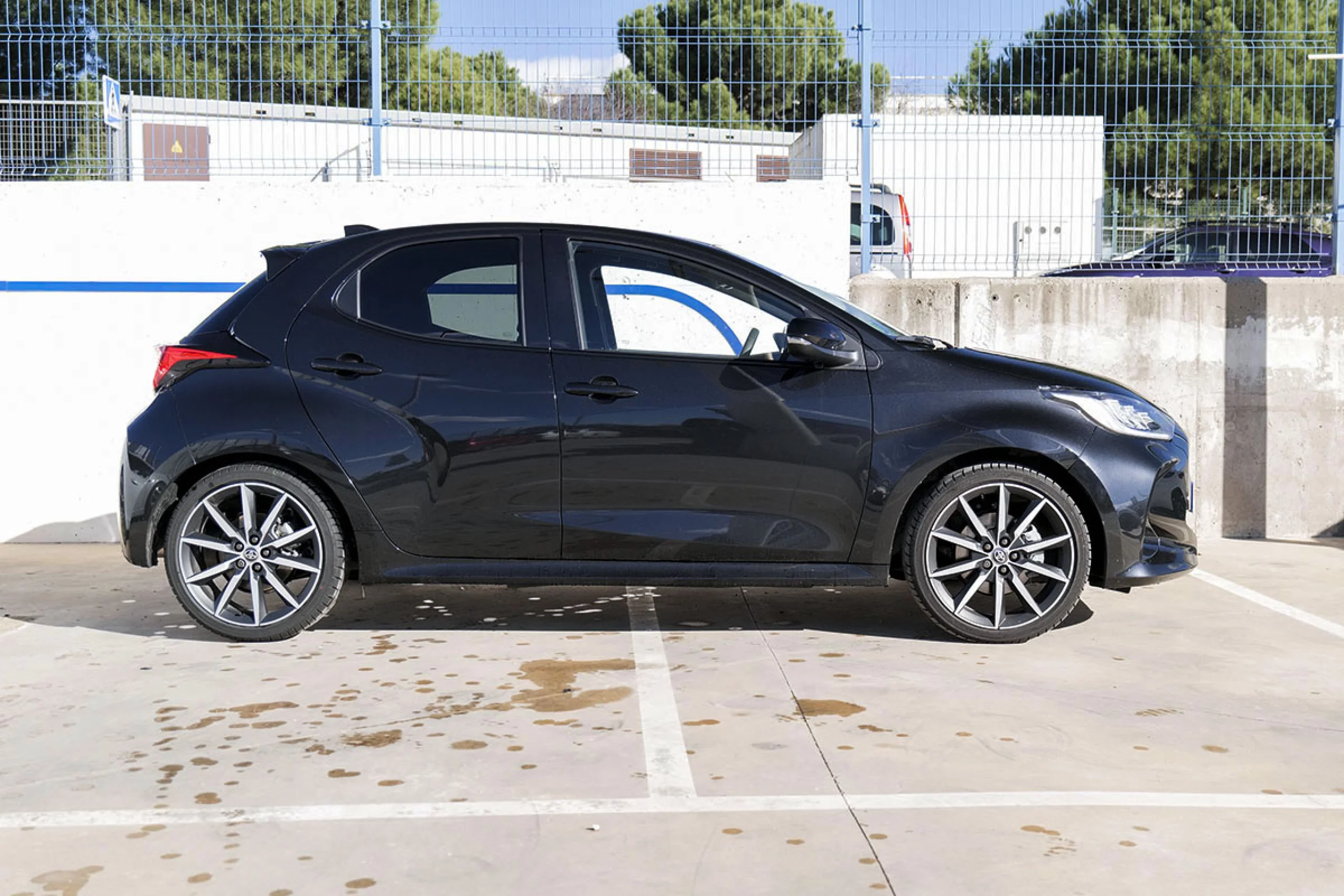 Toyota Yaris 202 - Foto 17